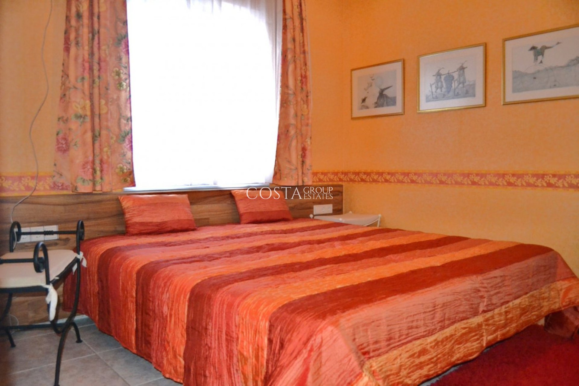 Odsprzedaż - Willa -
Calpe - Calpe Centro