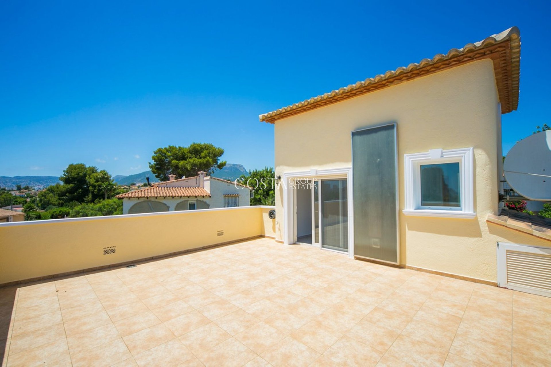 Odsprzedaż - Willa -
Calpe - Calpe Centro