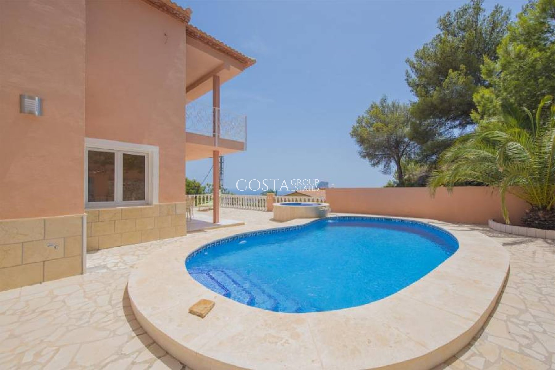 Odsprzedaż - Willa -
Calpe - Calpe Centro