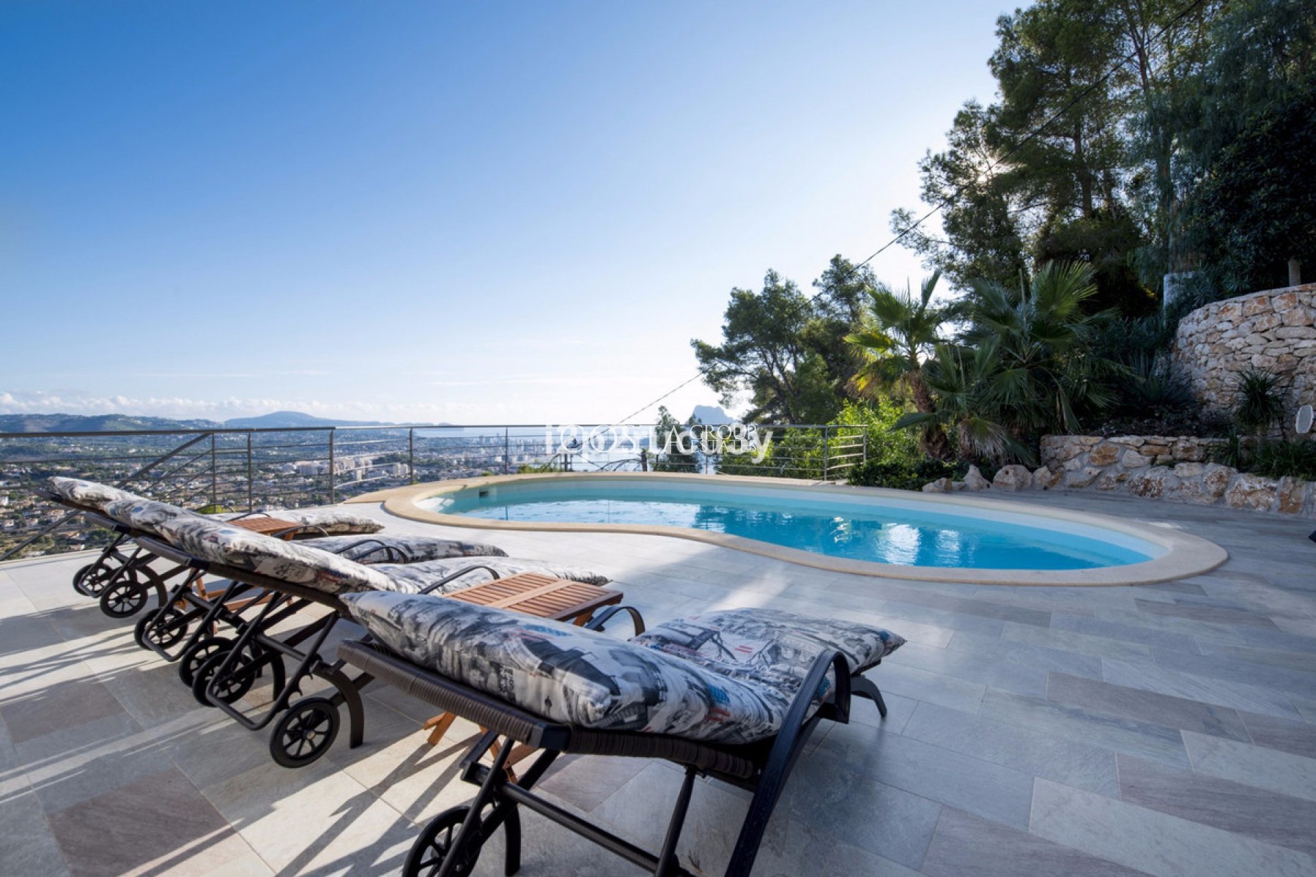 Odsprzedaż - Willa -
Calpe - Calpe Centro