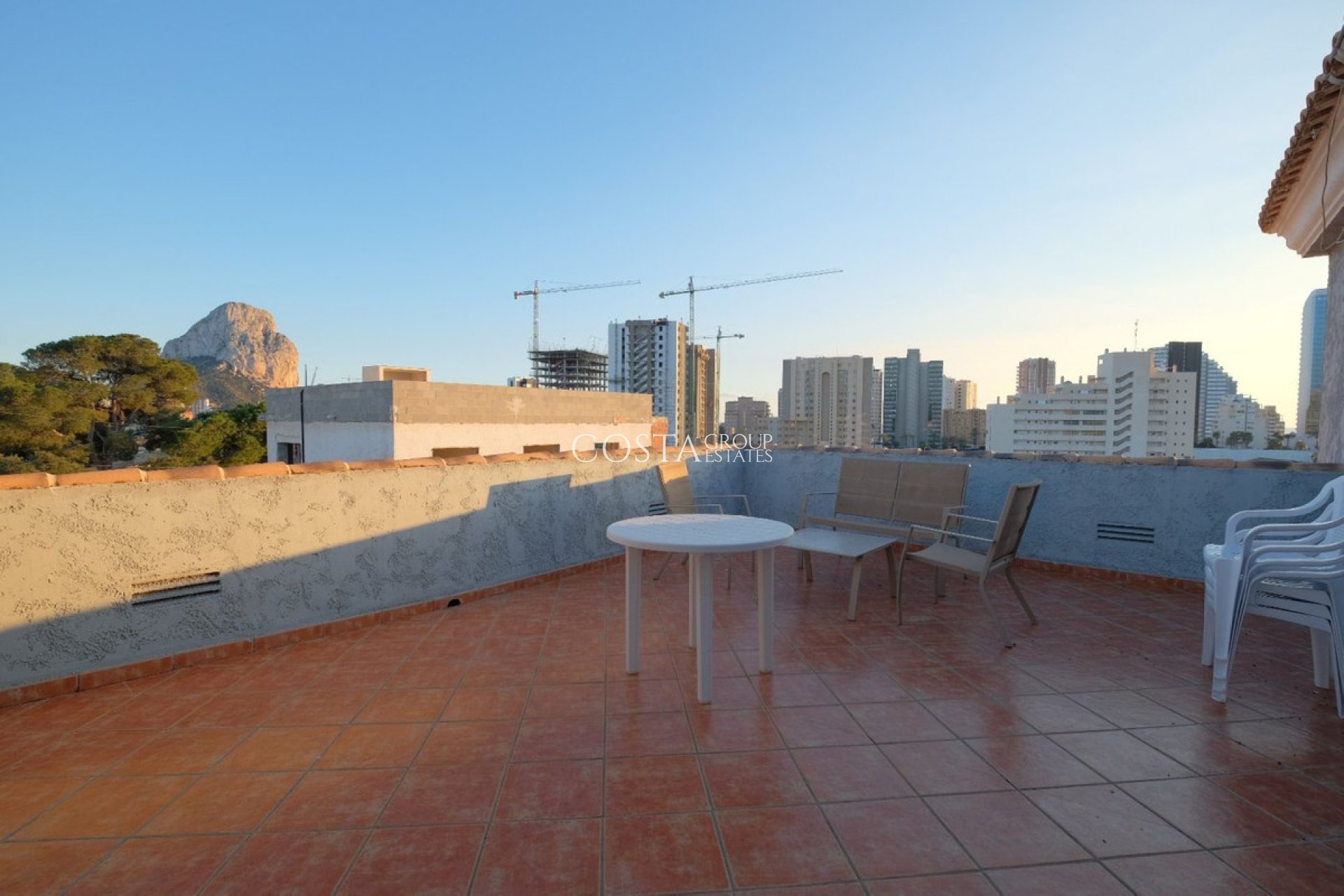 Odsprzedaż - Willa -
Calpe - Calpe Centro