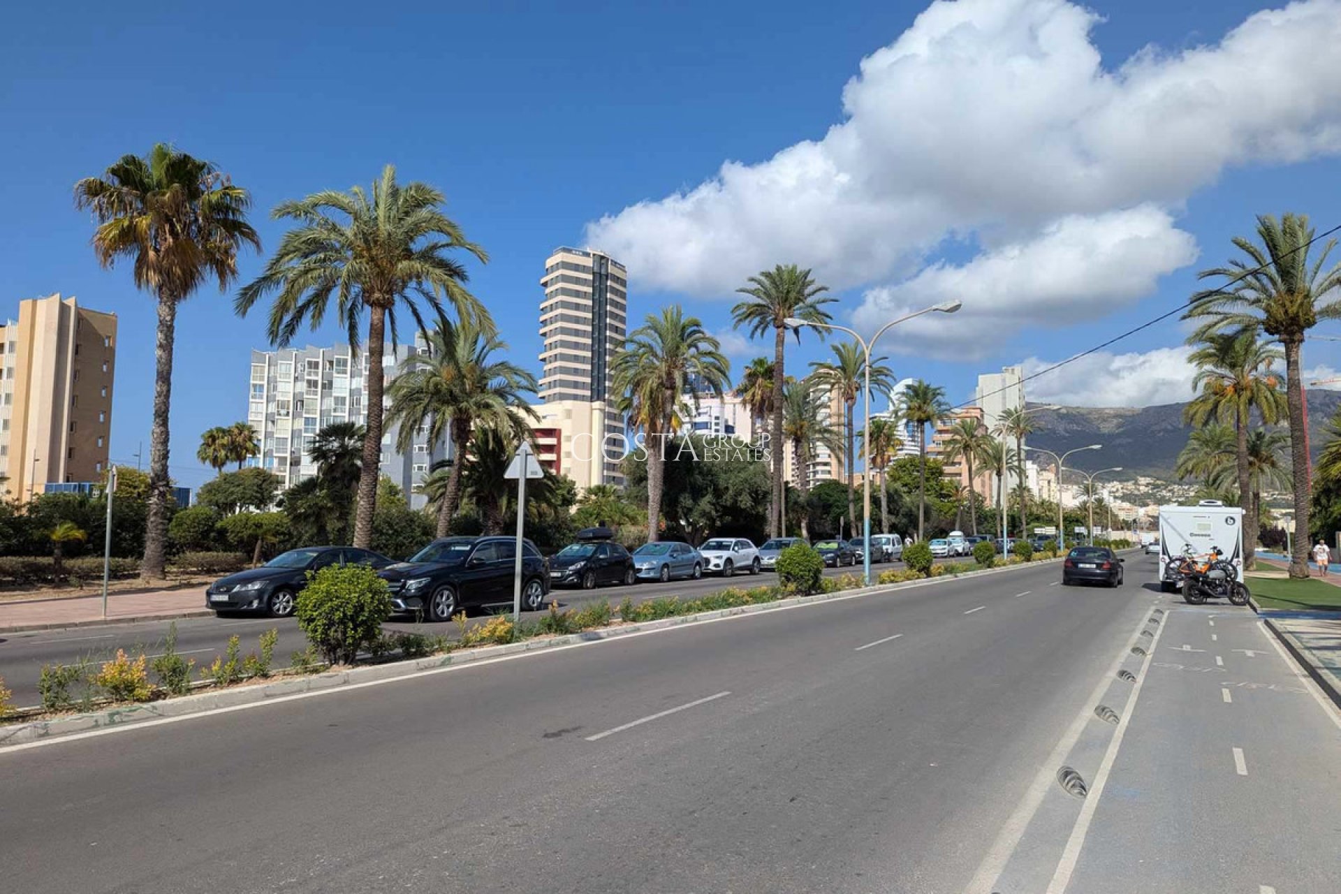 Odsprzedaż - Willa -
Calpe - Calpe Centro