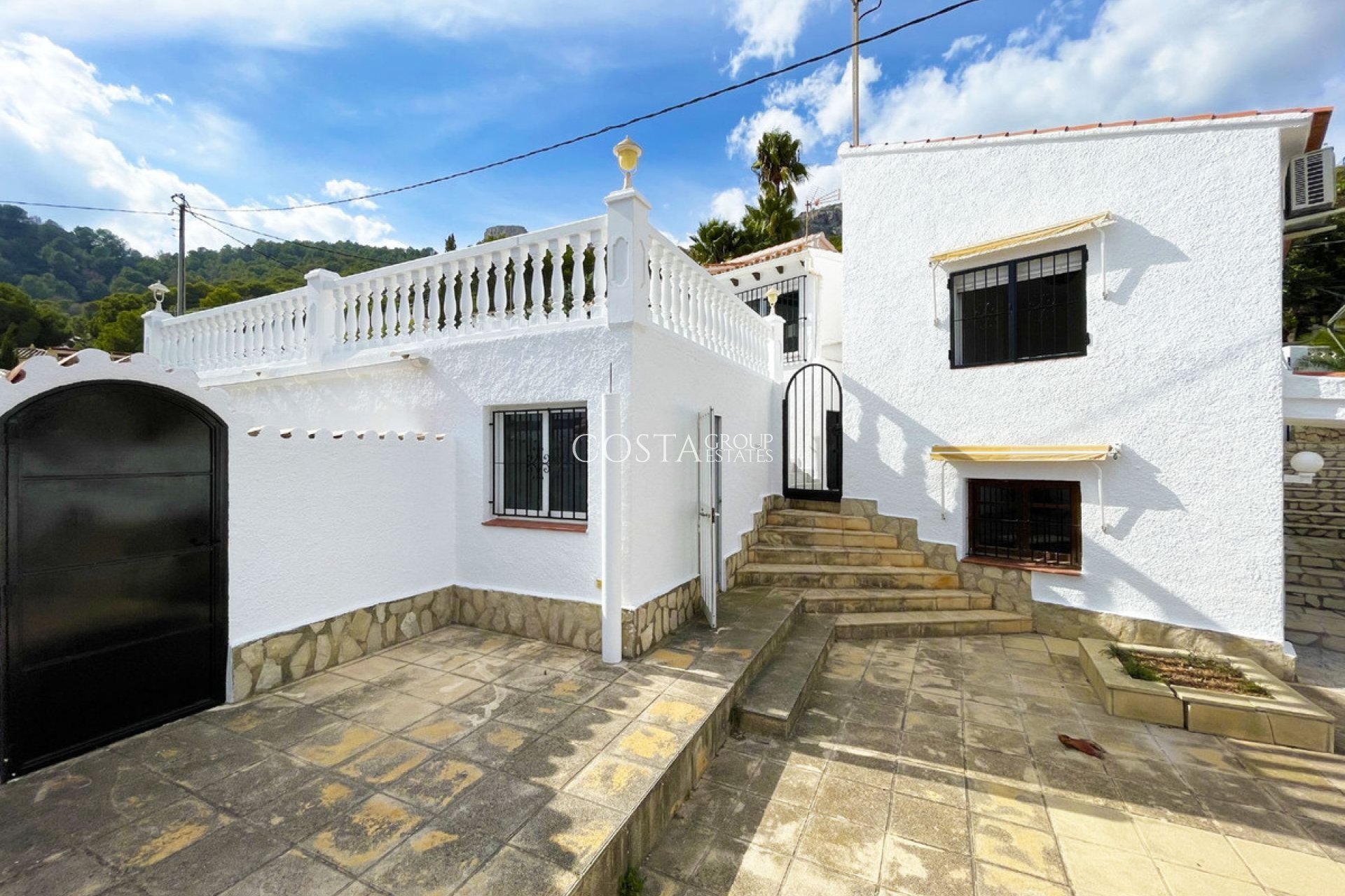 Odsprzedaż - Willa -
Calpe - Calpe Centro