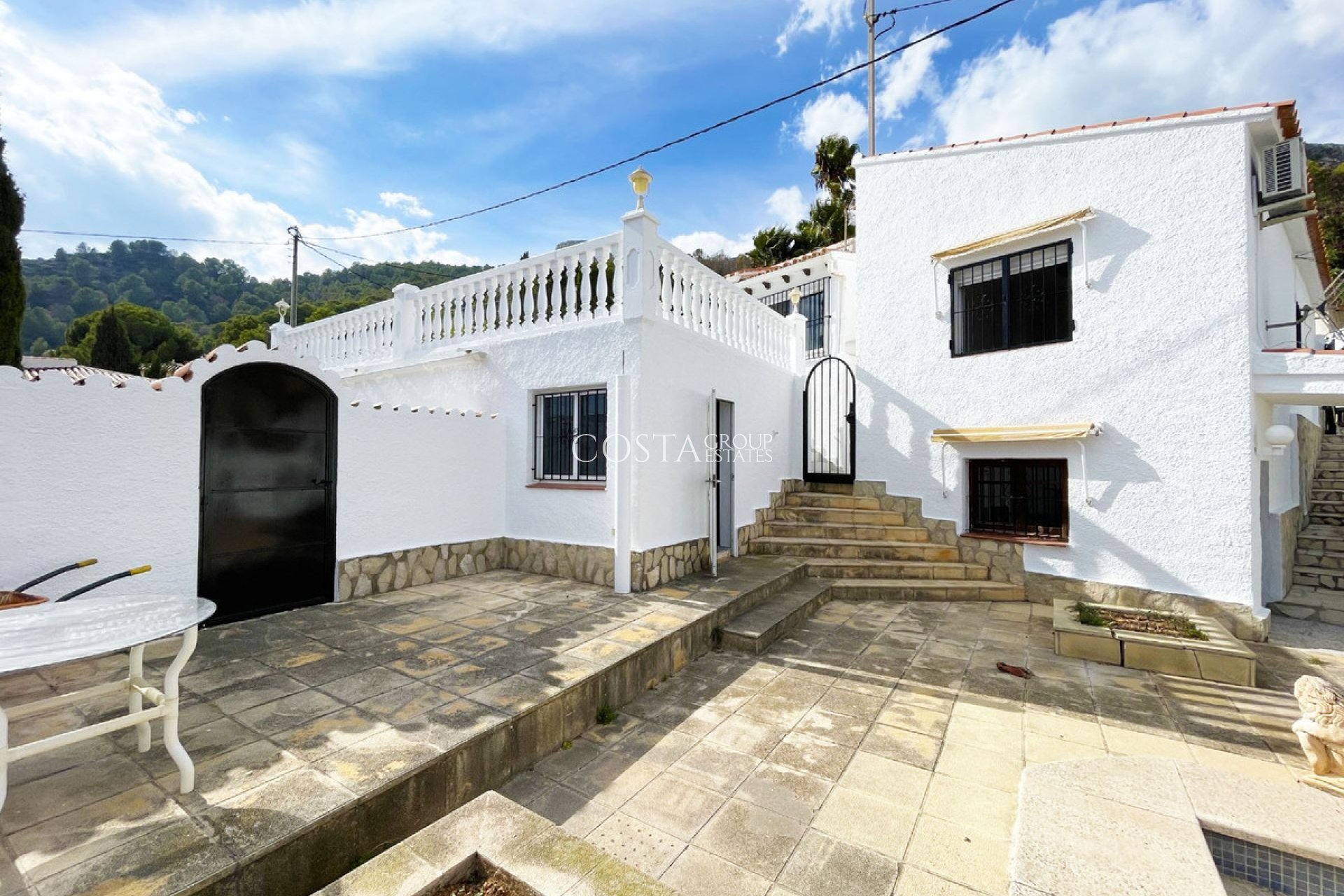 Odsprzedaż - Willa -
Calpe - Calpe Centro