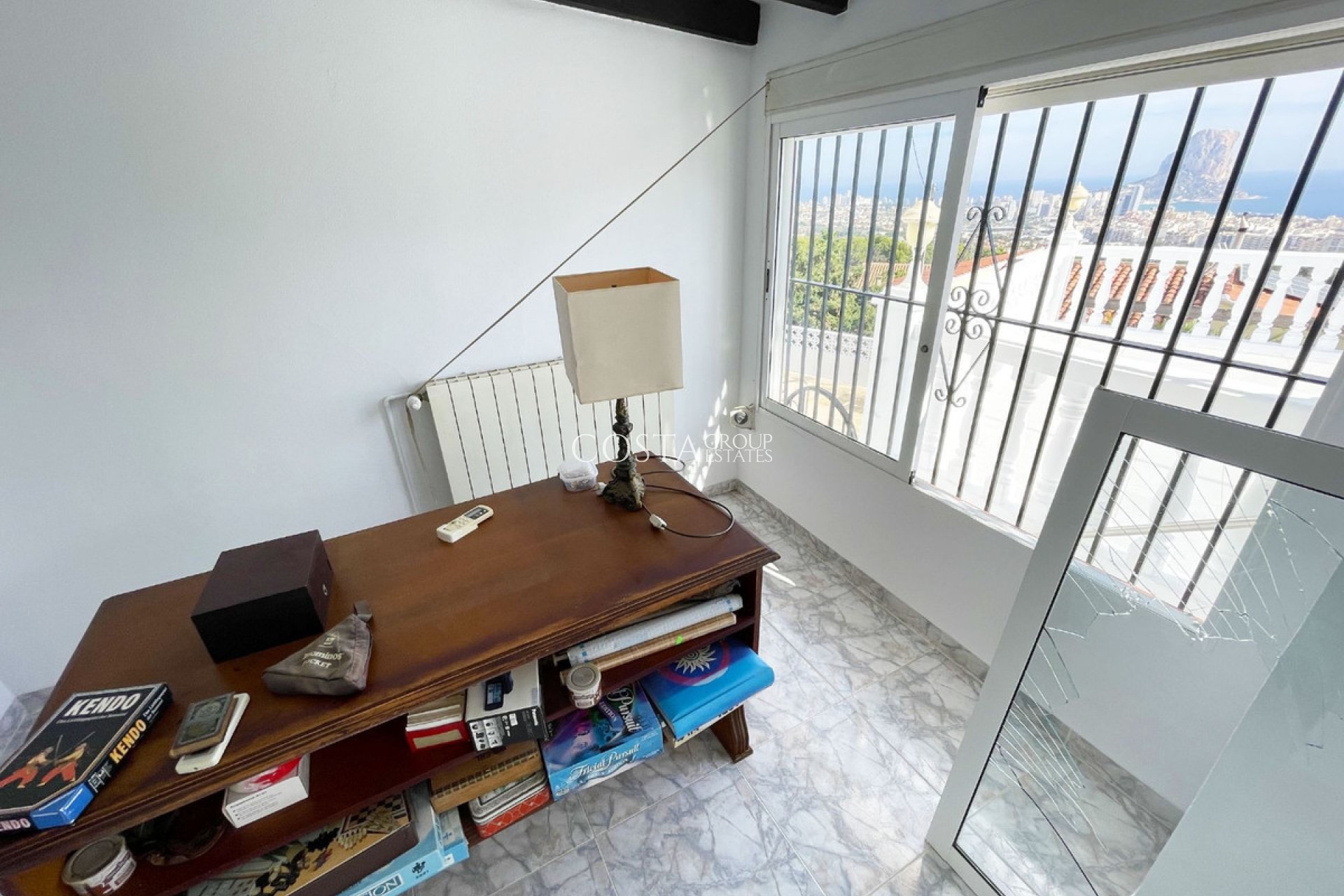 Odsprzedaż - Willa -
Calpe - Calpe Centro