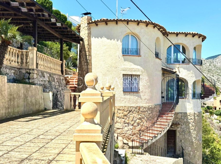 Odsprzedaż - Willa -
Calpe - Calpe Centro