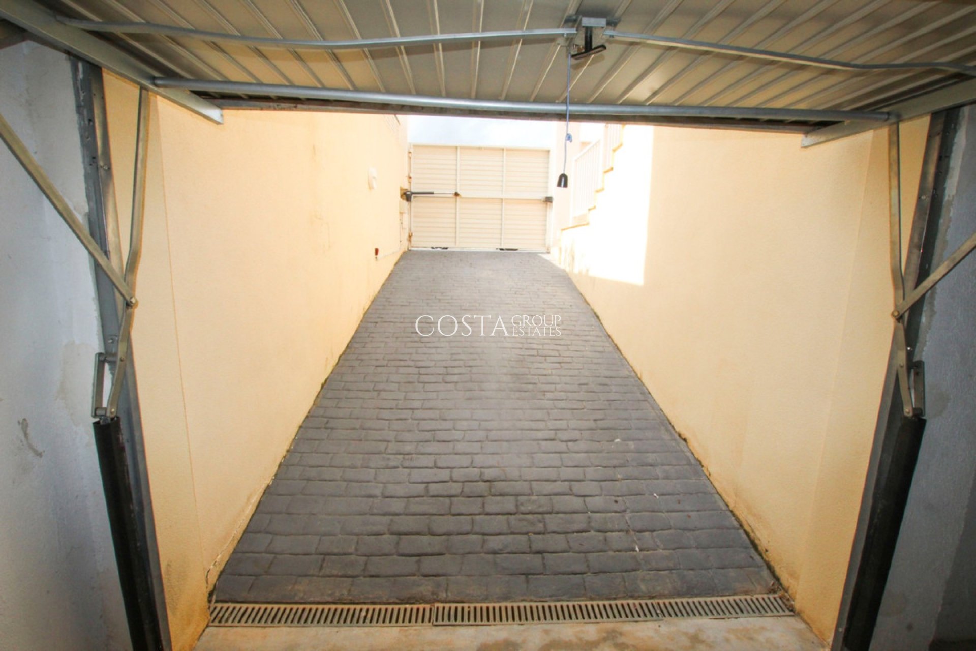 Odsprzedaż - Willa -
Calpe - Calpe Centro