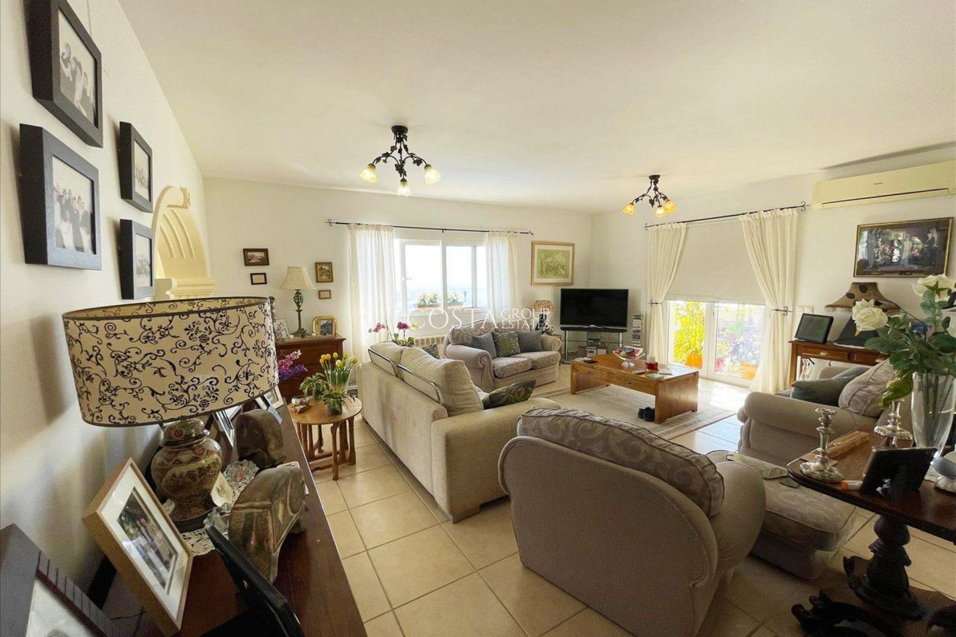 Odsprzedaż - Willa -
Calpe - Calpe Centro