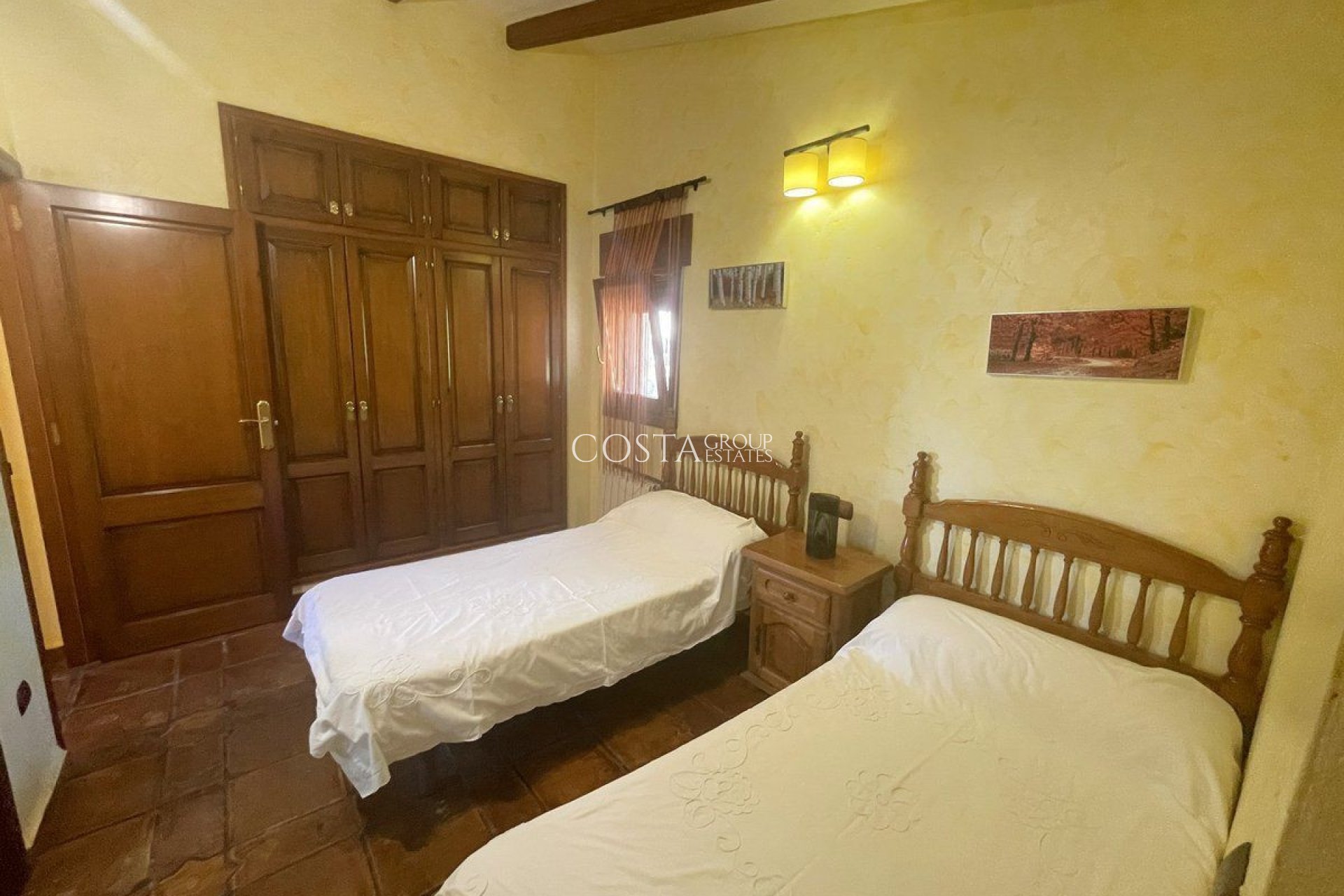 Odsprzedaż - Willa -
Calpe - Calpe Centro