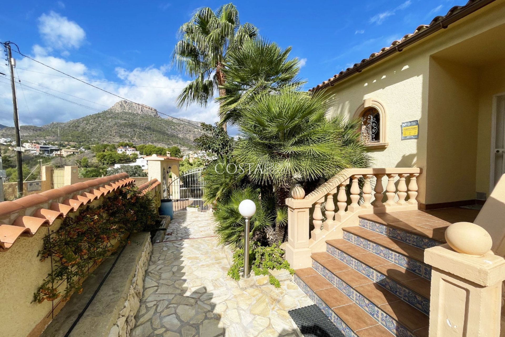 Odsprzedaż - Willa -
Calpe - Calpe Centro