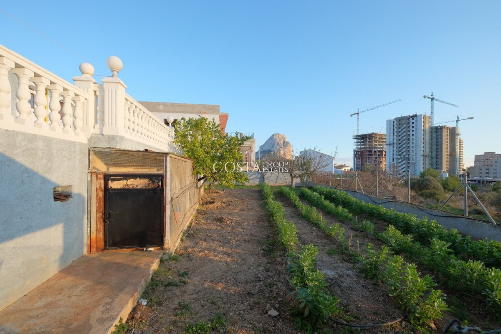 Odsprzedaż - Willa -
Calpe - Calpe Centro