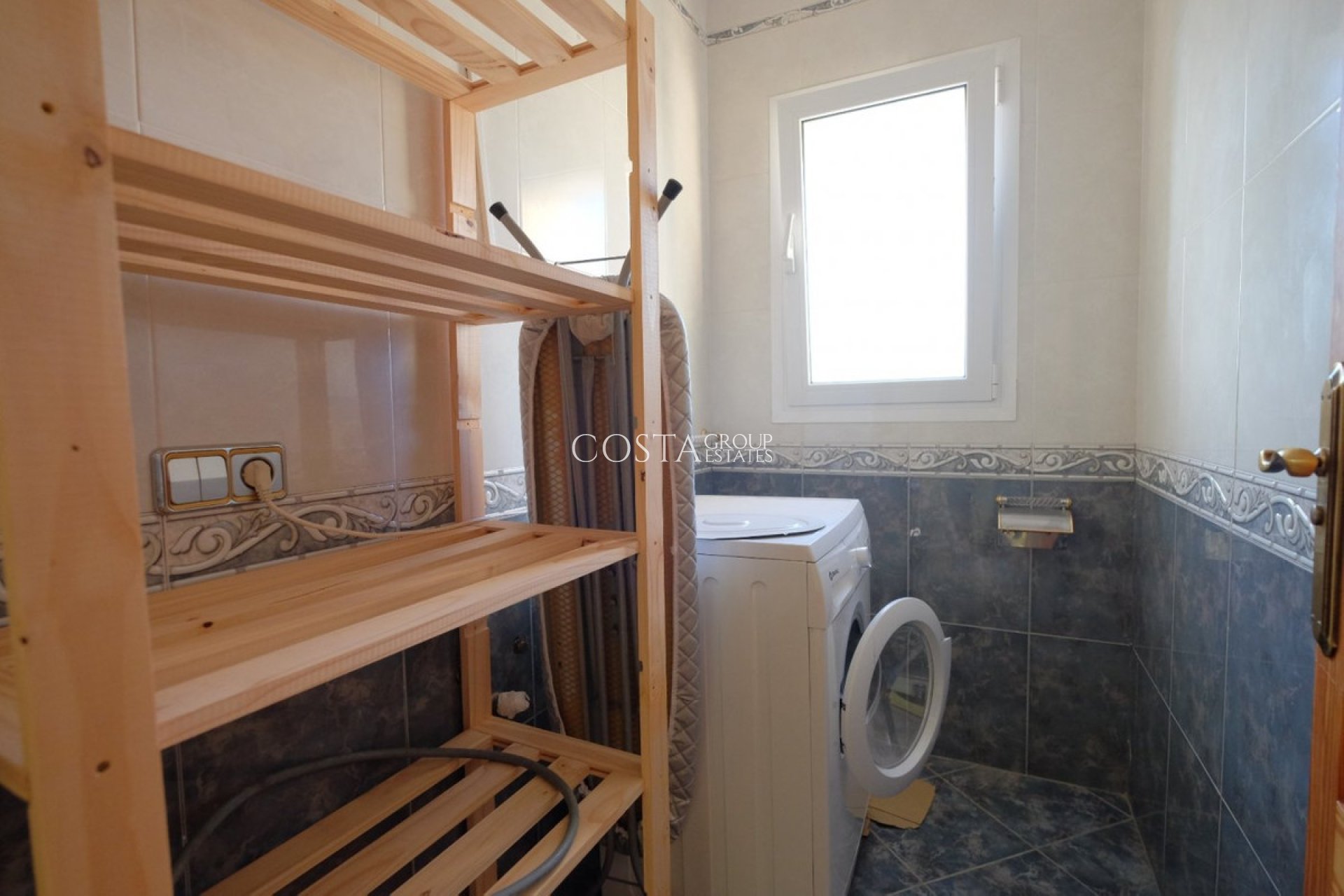 Odsprzedaż - Willa -
Calpe - Calpe Centro