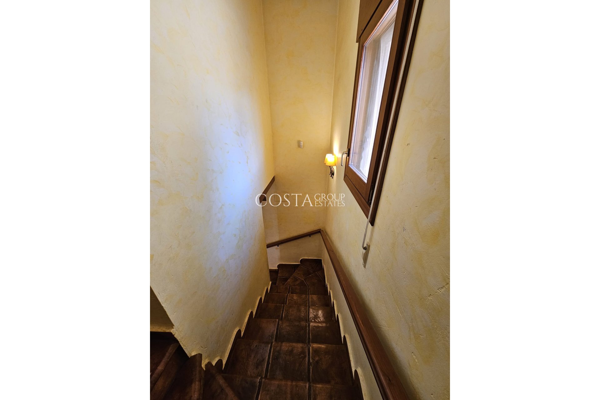 Odsprzedaż - Willa -
Calpe - Calpe Centro