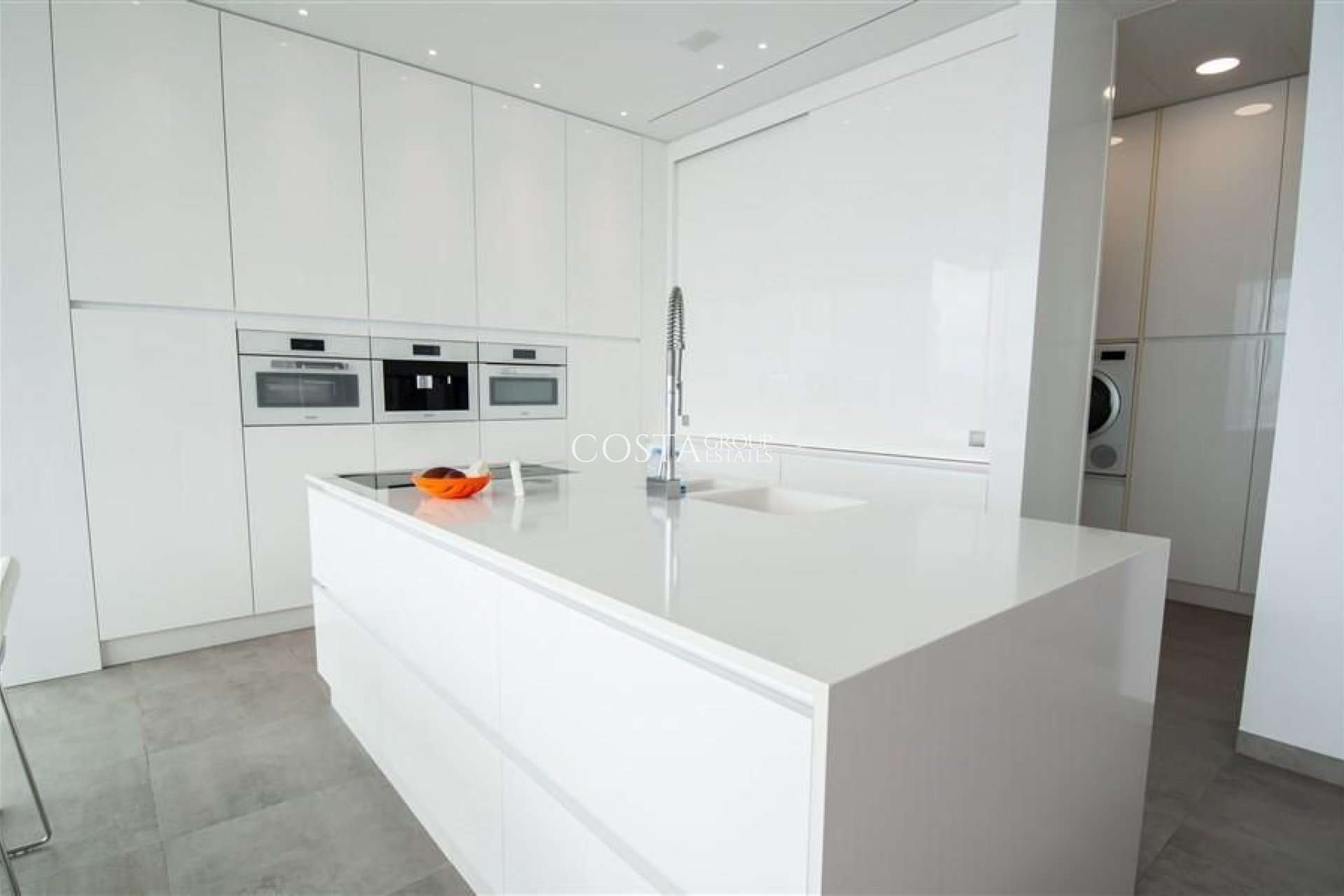 Odsprzedaż - Willa -
Calpe - Calpe Centro