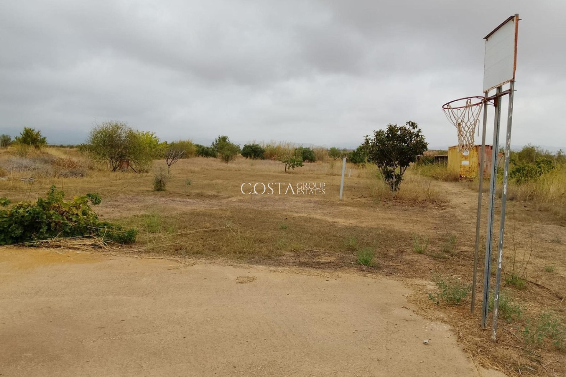 Odsprzedaż - Willa -
Cartagena - La Magdalena