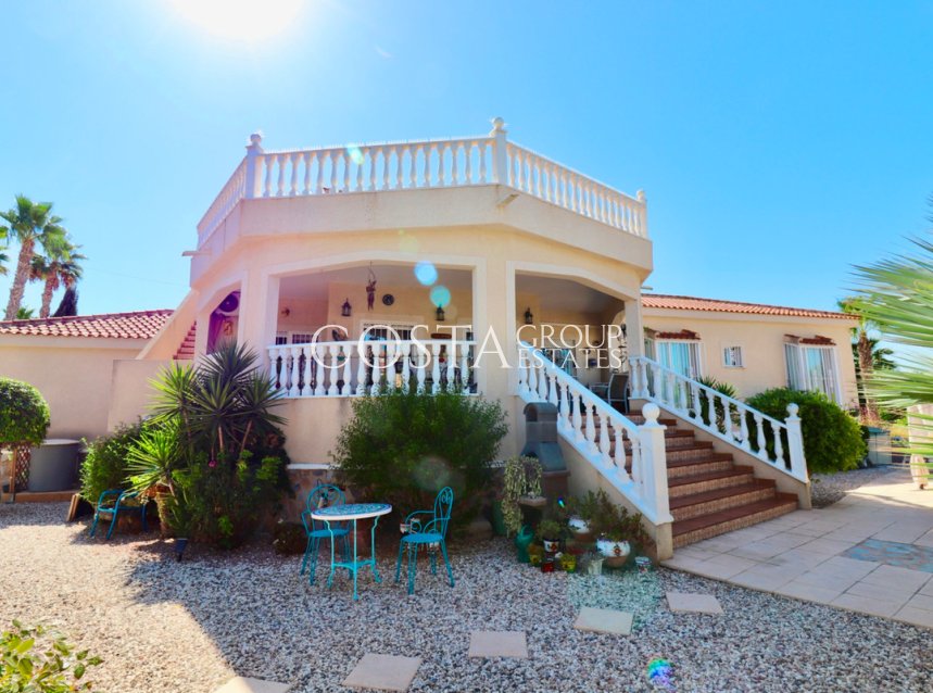 Odsprzedaż - Willa -
Catral - Catral Centro