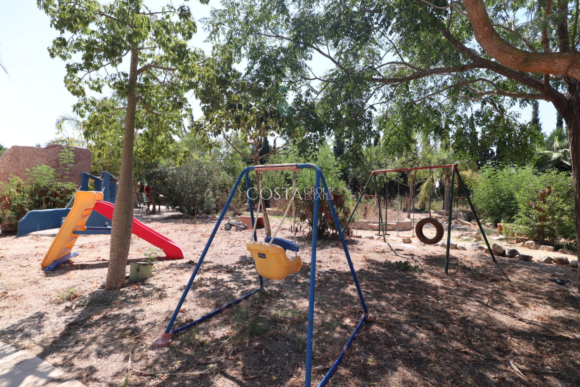 Odsprzedaż - Willa -
Catral - Catral Centro