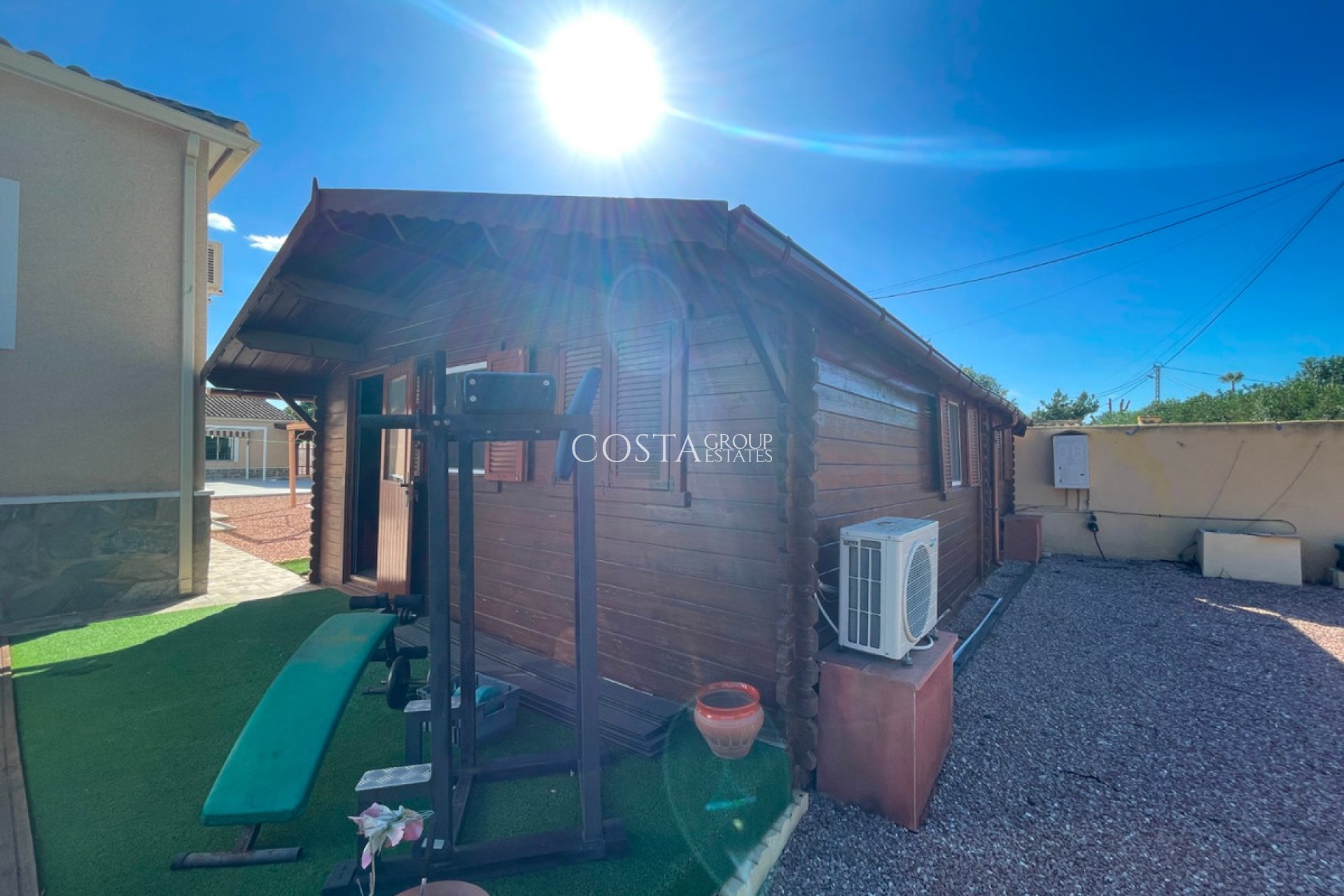 Odsprzedaż - Willa -
Catral - Catral Centro