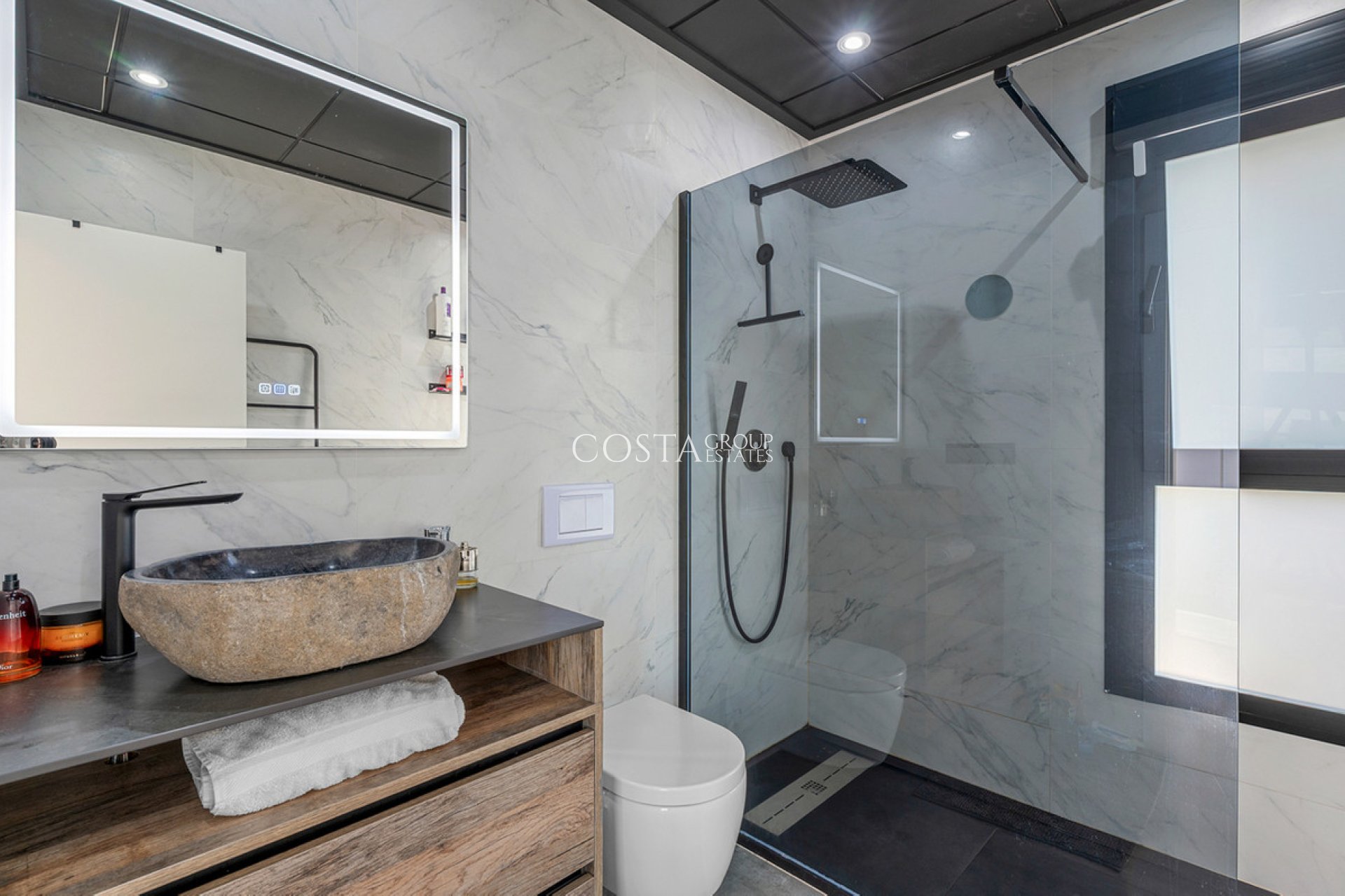 Odsprzedaż - Willa -
Daya Nueva - Daya Nueva Centro