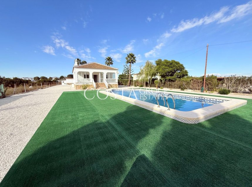 Odsprzedaż - Willa -
Dolores - Dolores Centro