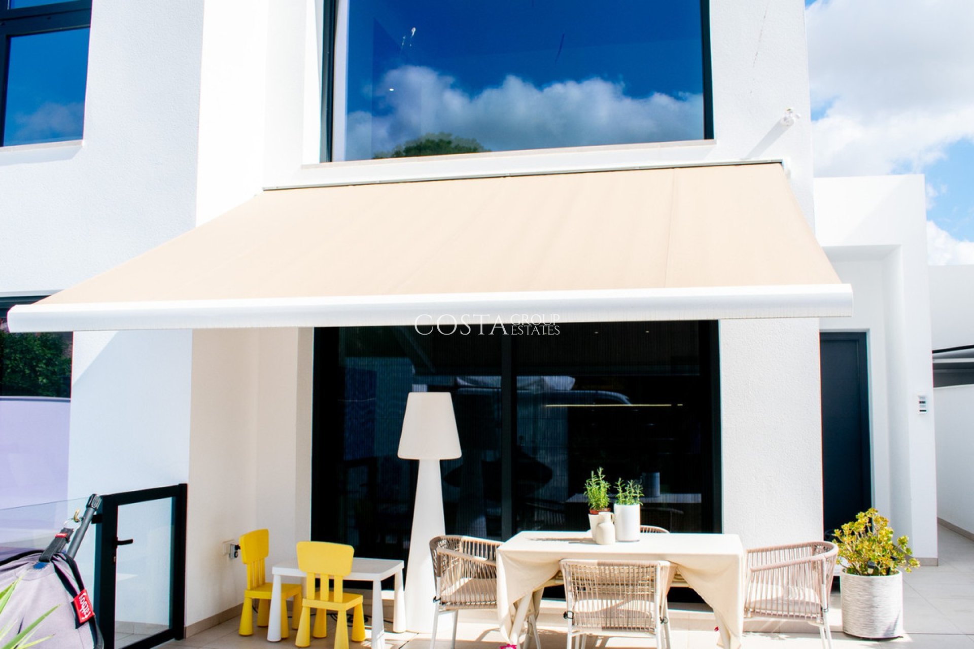 Odsprzedaż - Willa -
Formentera de Segura