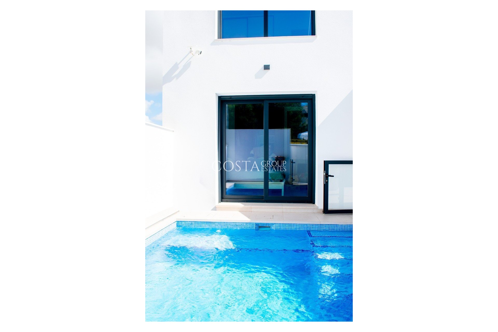 Odsprzedaż - Willa -
Formentera de Segura