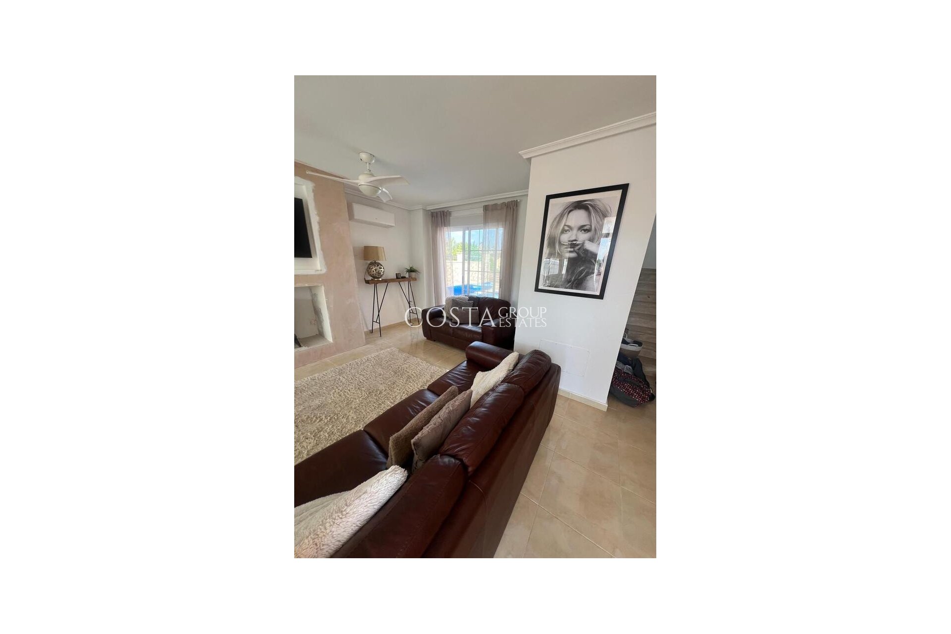 Odsprzedaż - Willa -
Fortuna - El Reloj