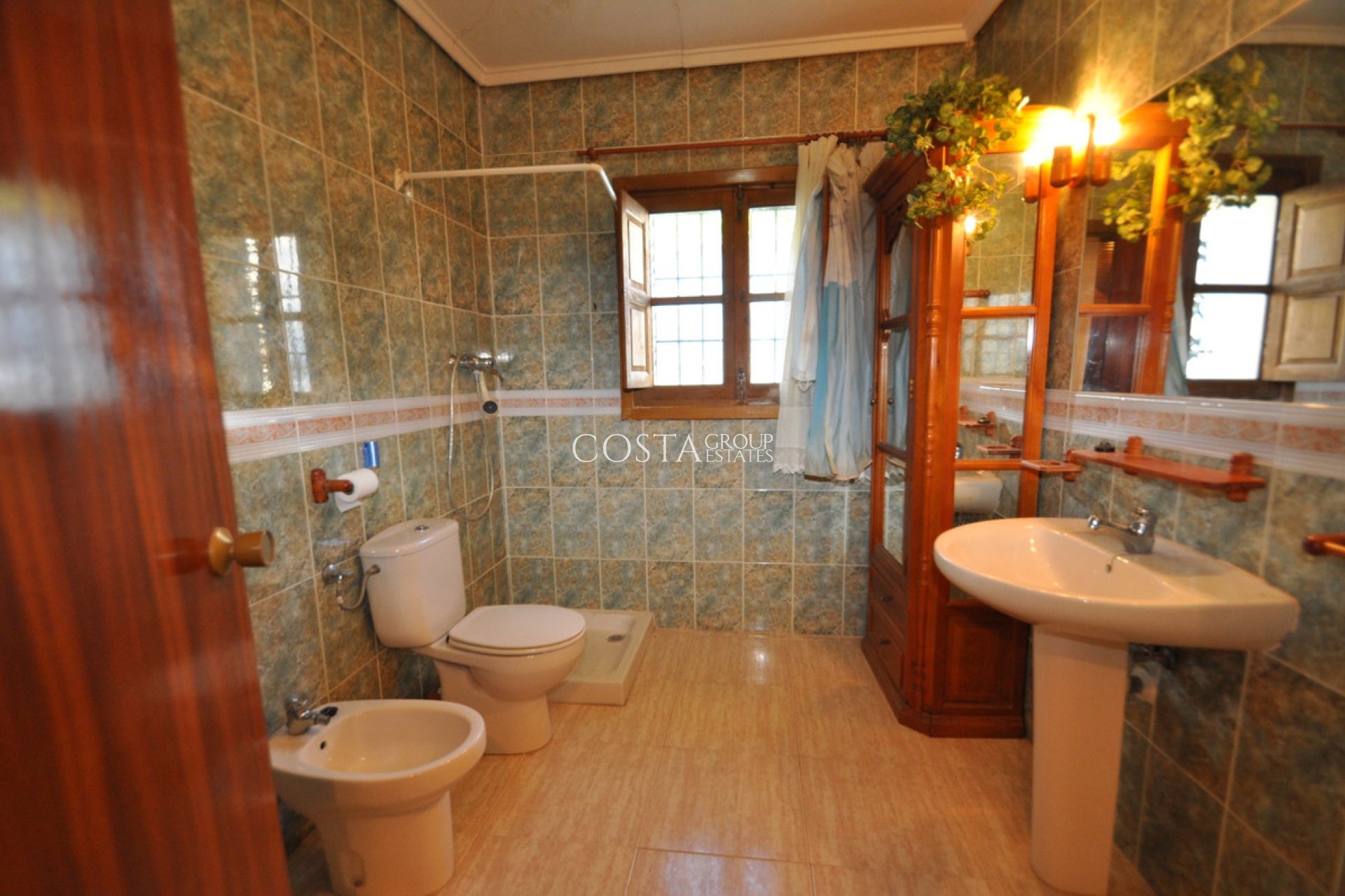 Odsprzedaż - Willa -
Fortuna - Fortuna Centro