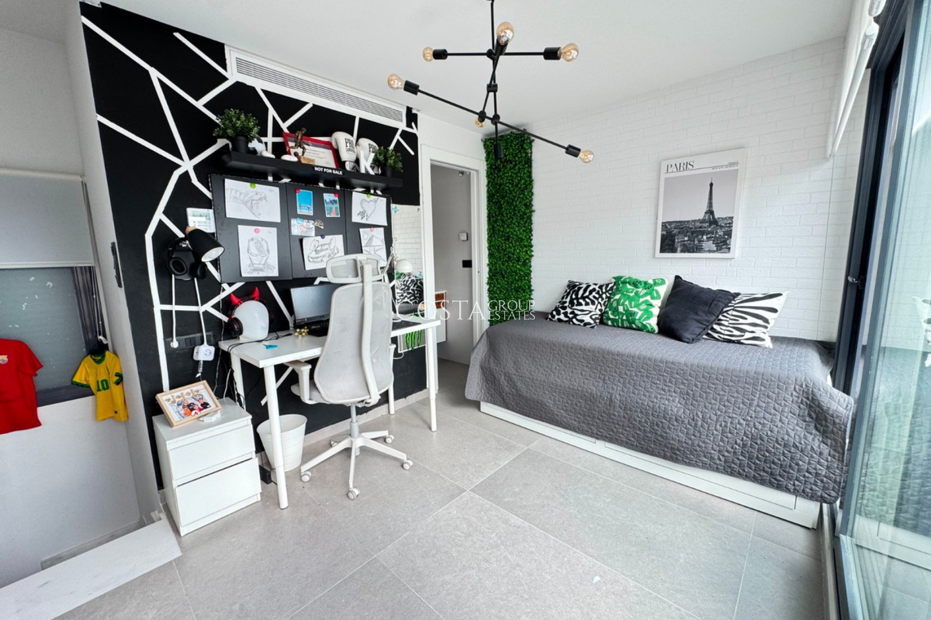 Odsprzedaż - Willa -
Guardamar del Segura - Guardamar del Segura Centro