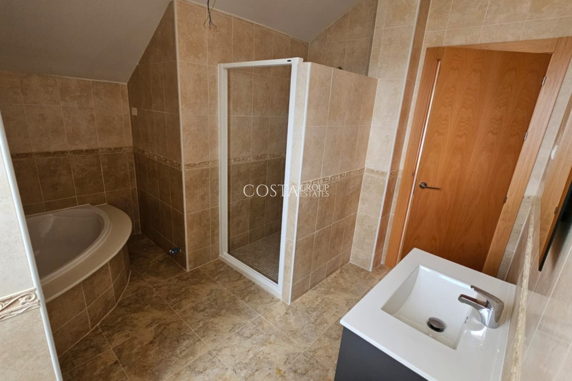 Odsprzedaż - Willa -
Lorca - Lorca Centro