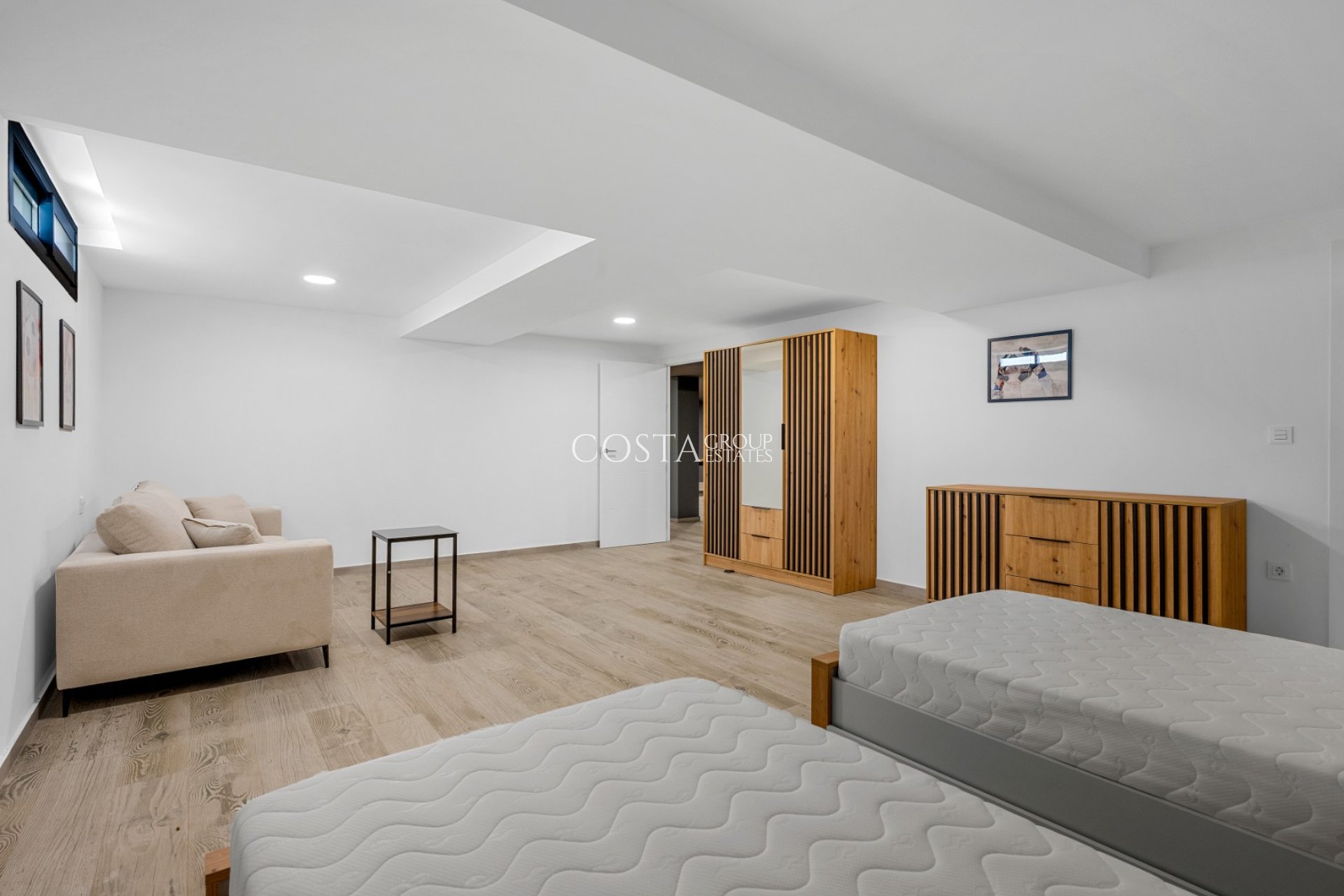 Odsprzedaż - Willa -
Los Alcazares - Bahia Bella