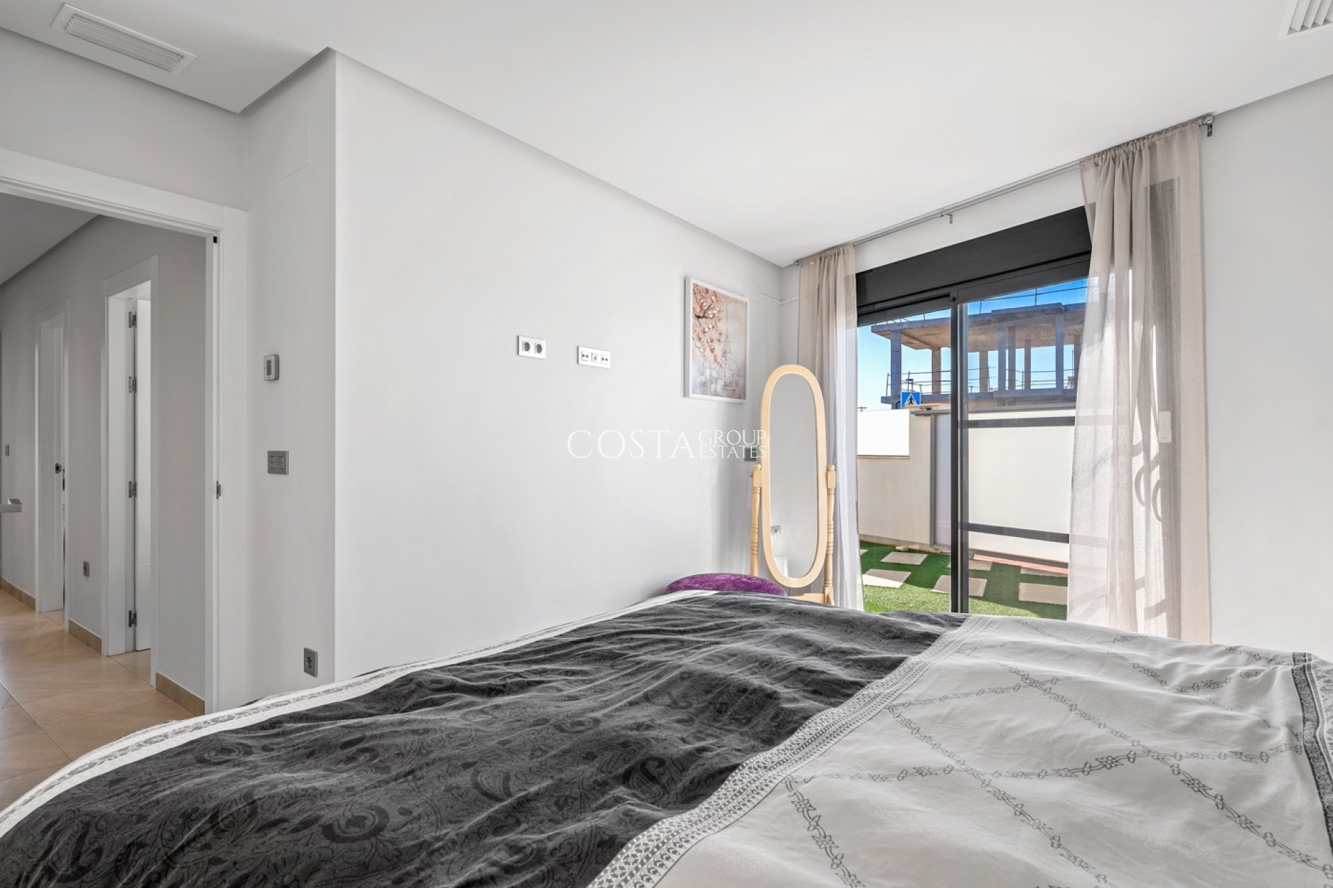 Odsprzedaż - Willa -
Los Alcazares - Euro Roda