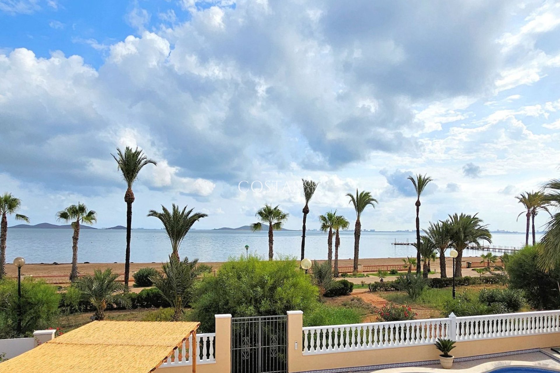 Odsprzedaż - Willa -
Los Alcazares - Los Alcazares Centro