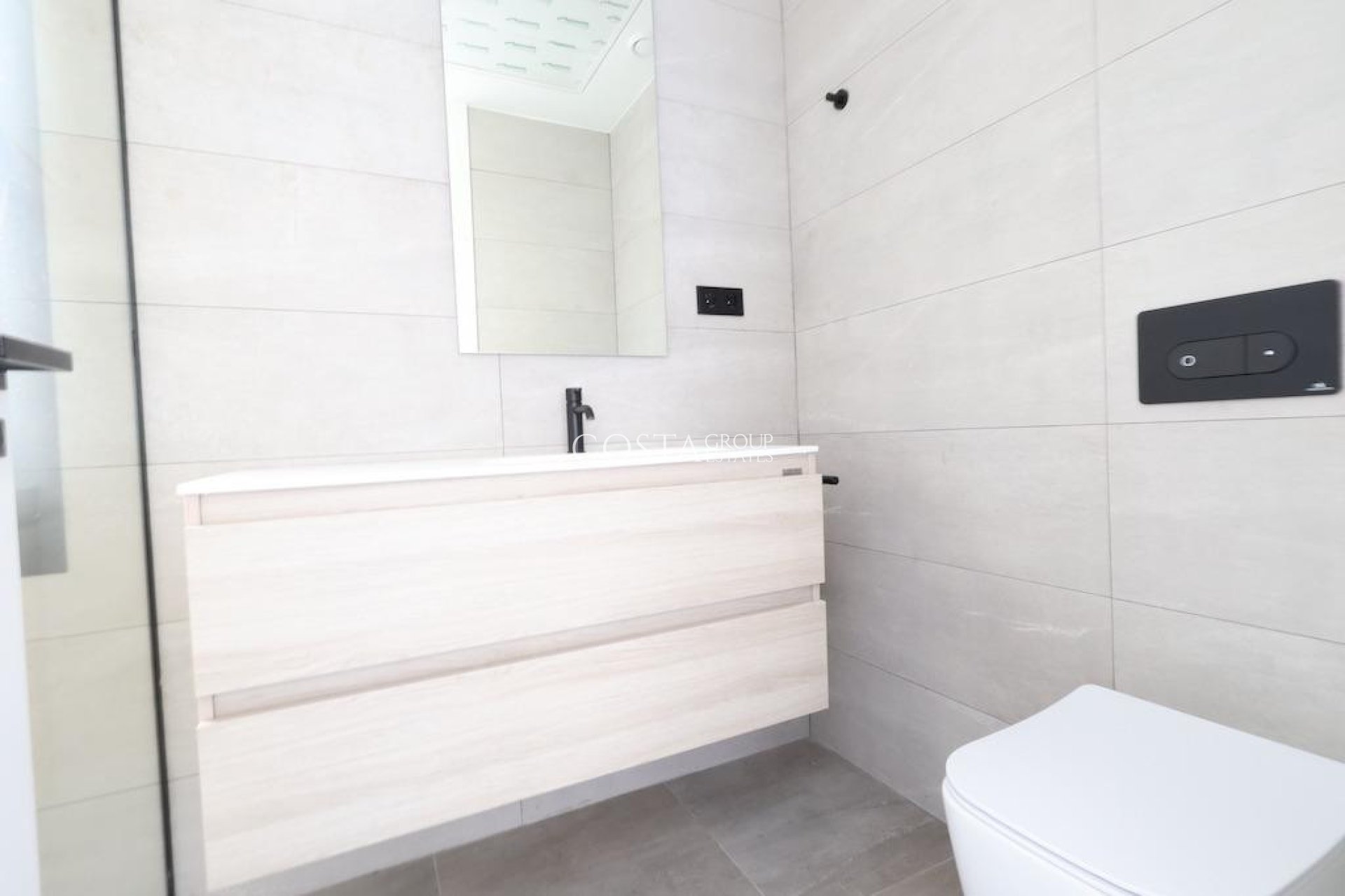 Odsprzedaż - Willa -
Los Alcazares - Los Alcazares Centro