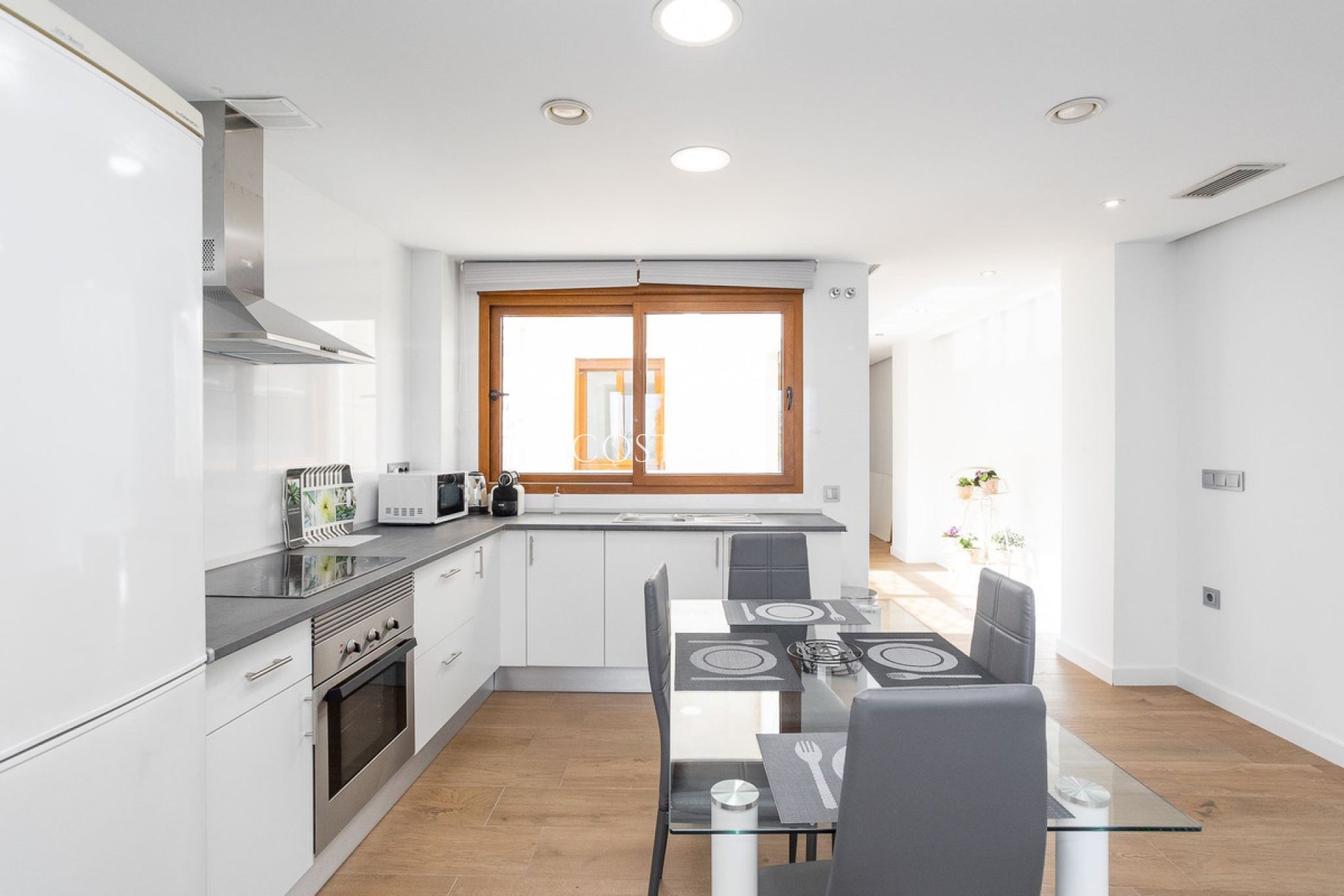 Odsprzedaż - Willa -
Los Alcazares - Los Alcazares Centro