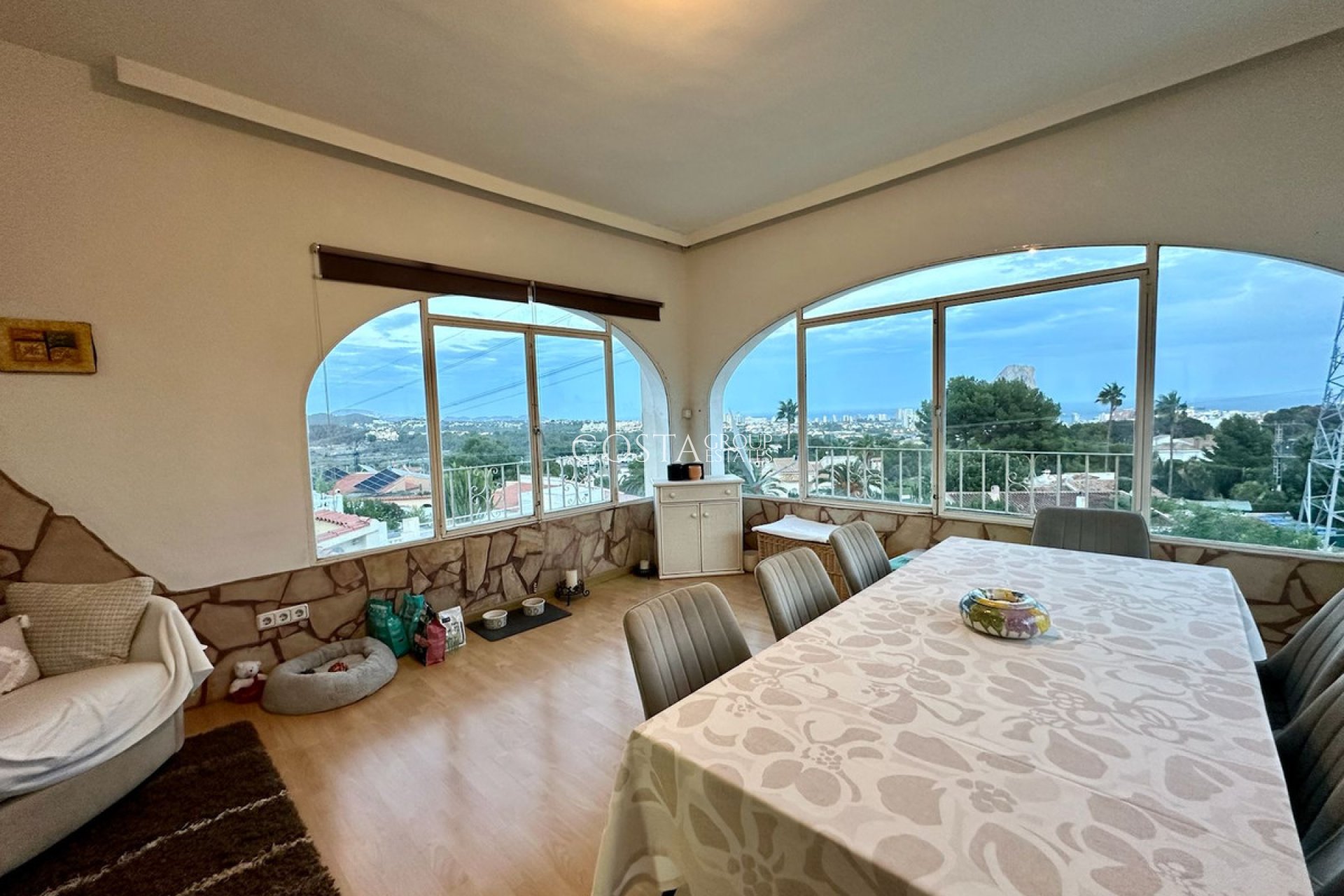 Odsprzedaż - Willa -
Novelda - Estación