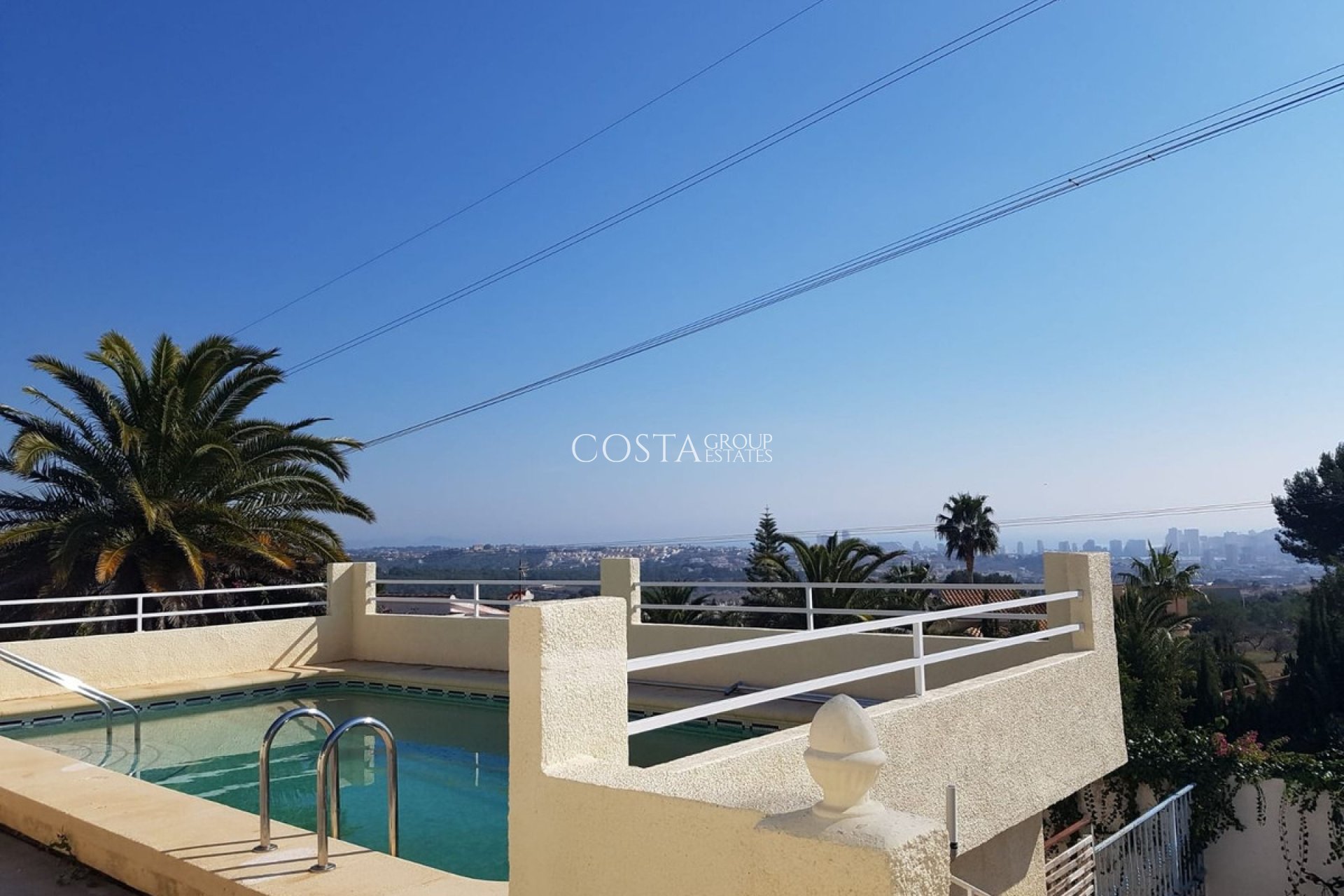 Odsprzedaż - Willa -
Novelda - Estación