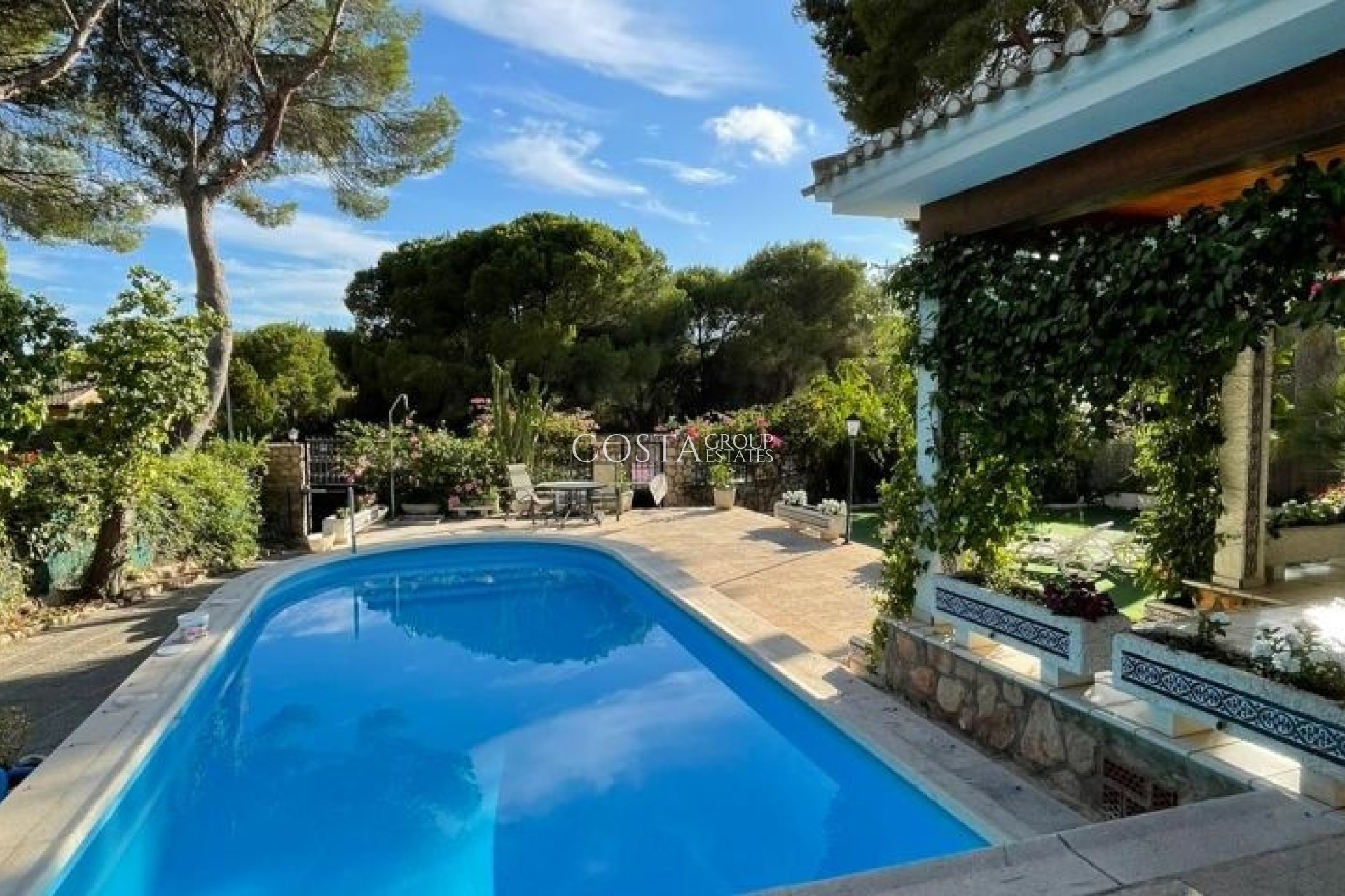 Odsprzedaż - Willa -
Orihuela - Campoamor