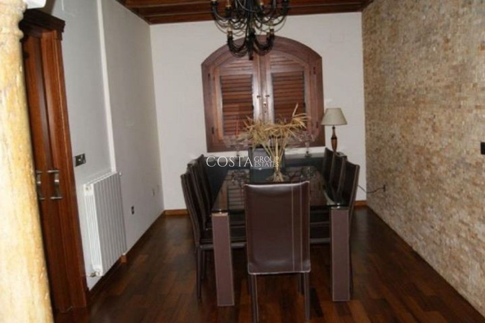 Odsprzedaż - Willa -
Orihuela - Campoamor