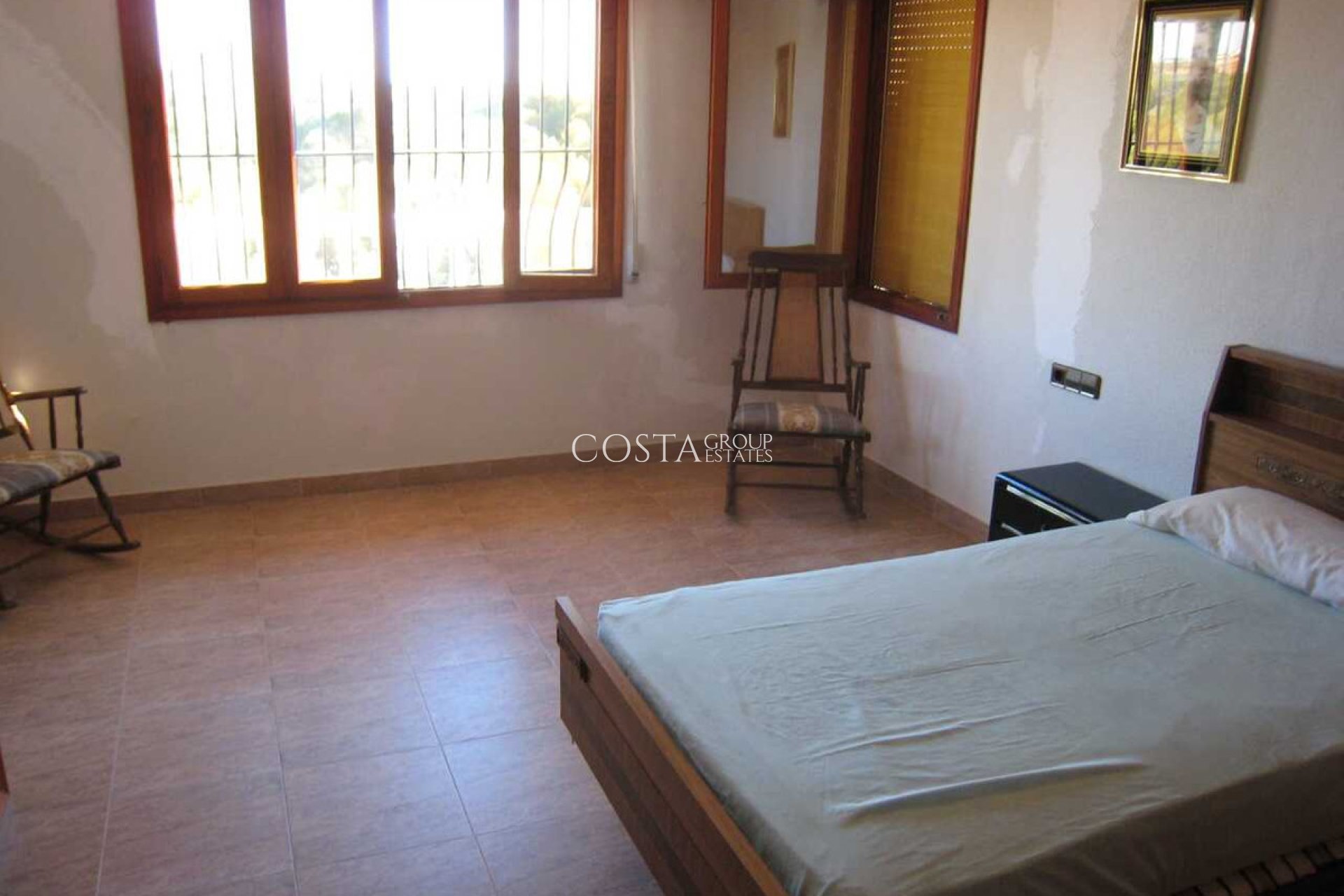 Odsprzedaż - Willa -
Orihuela - Campoamor