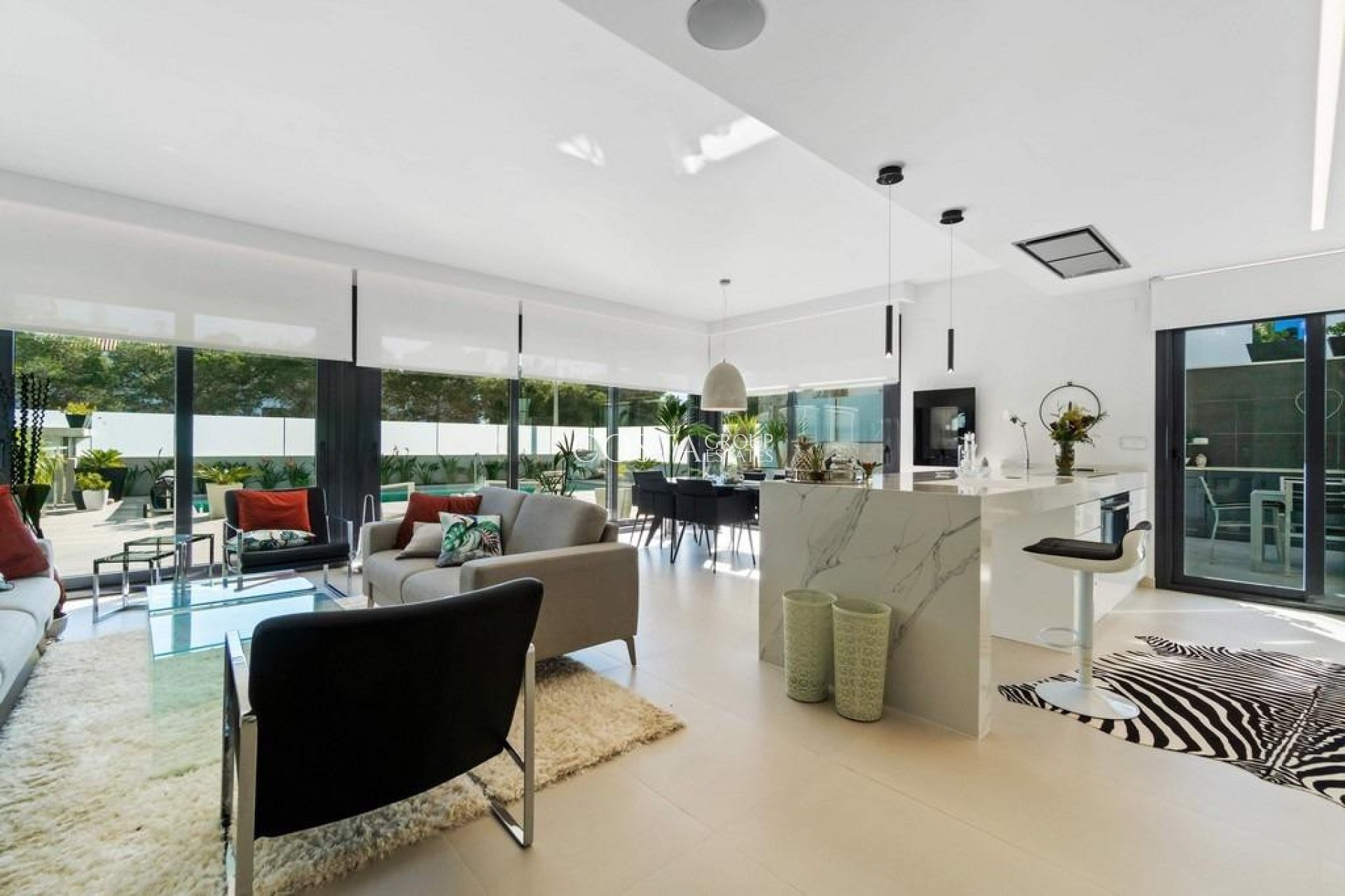 Odsprzedaż - Willa -
Orihuela - Campoamor