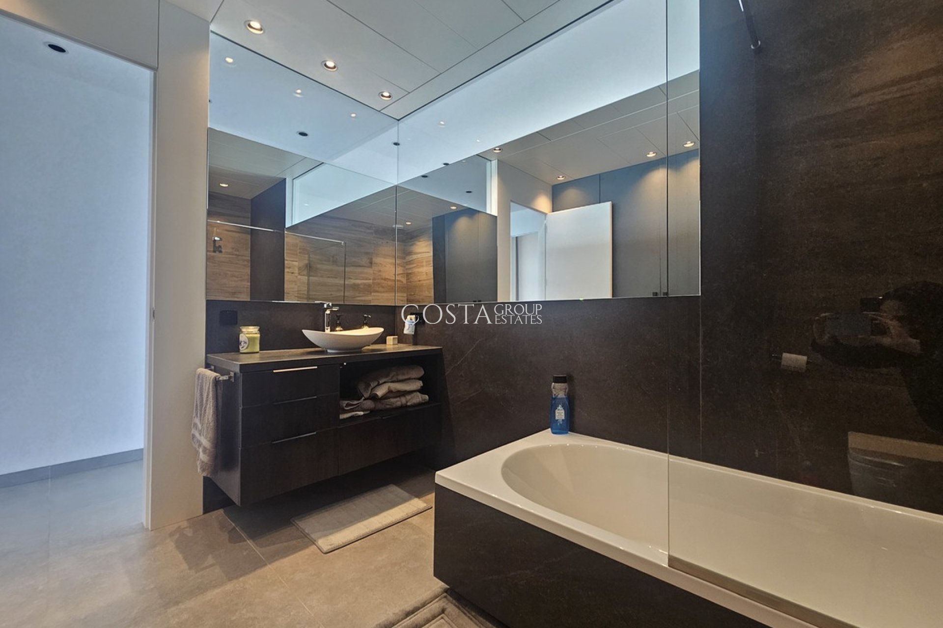 Odsprzedaż - Willa -
Orihuela Costa - Cabo Roig