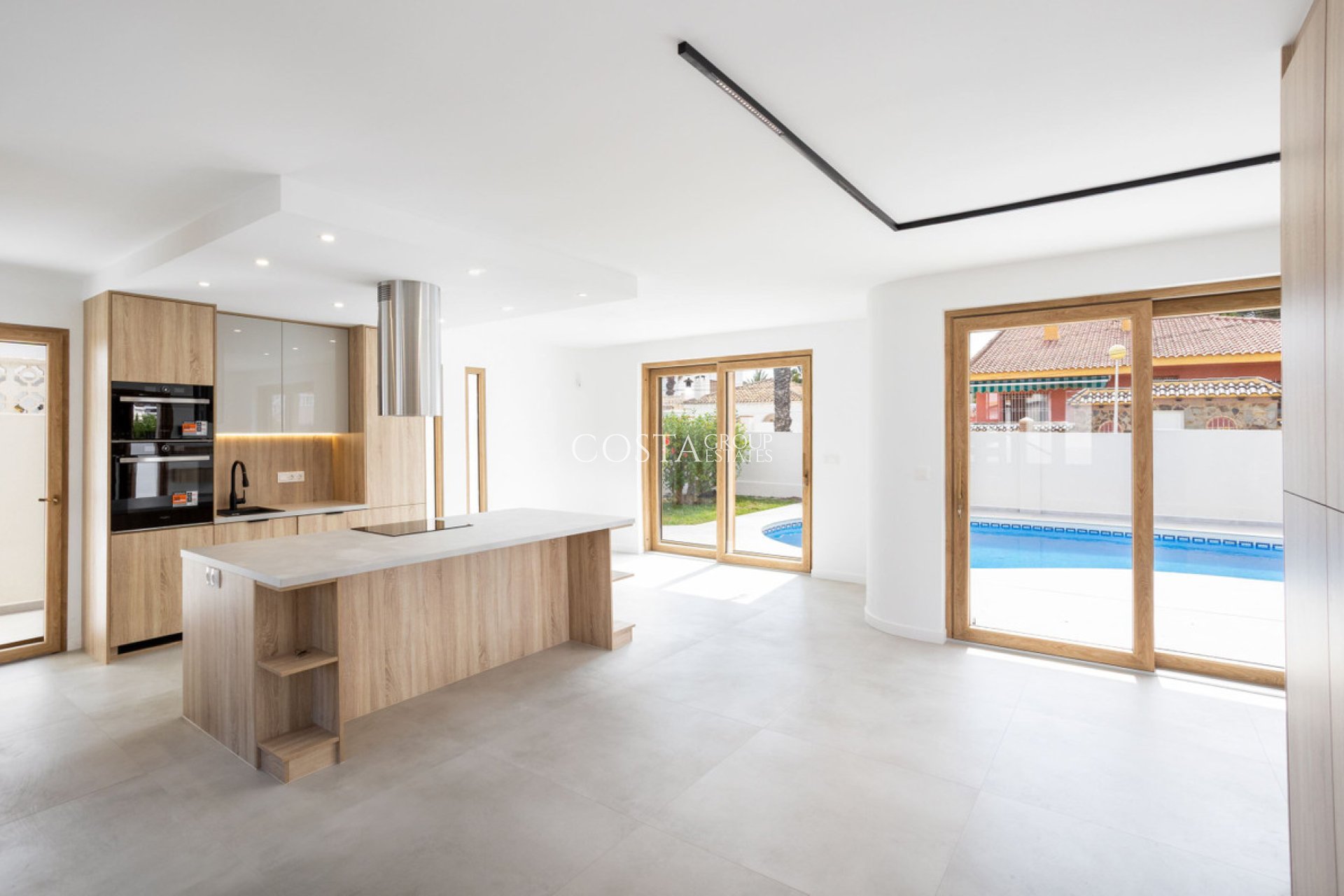 Odsprzedaż - Willa -
Orihuela Costa - Cabo Roig