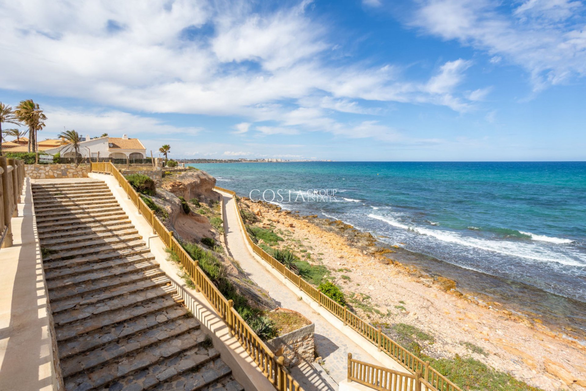 Odsprzedaż - Willa -
Orihuela Costa - Cabo Roig