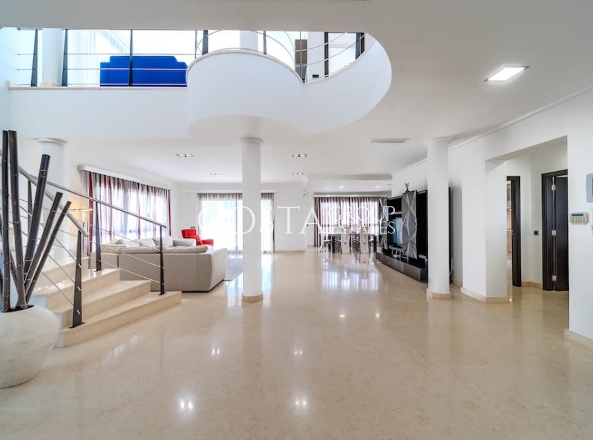 Odsprzedaż - Willa -
Orihuela Costa - Cabo Roig