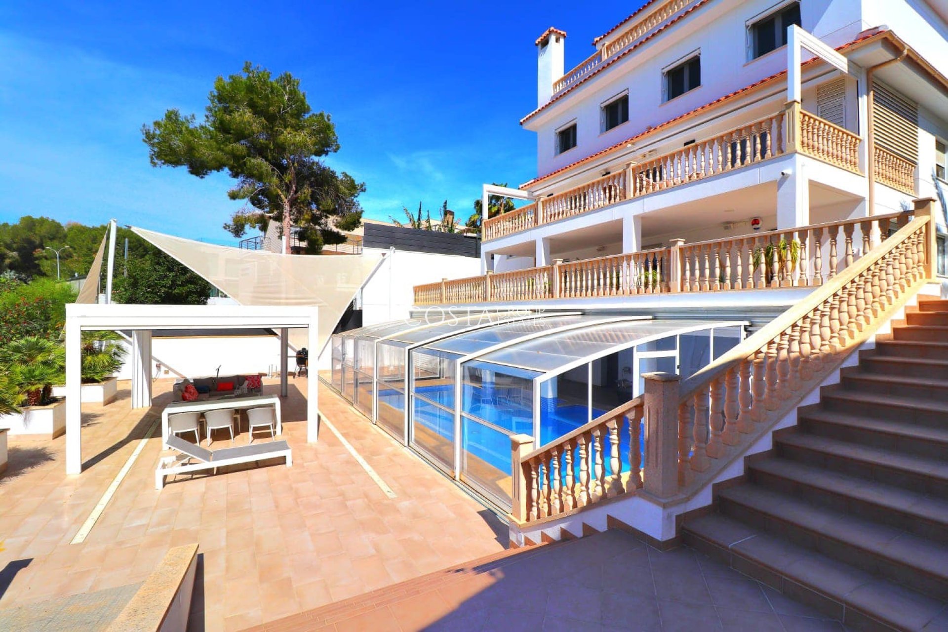 Odsprzedaż - Willa -
Orihuela Costa - Campoamor