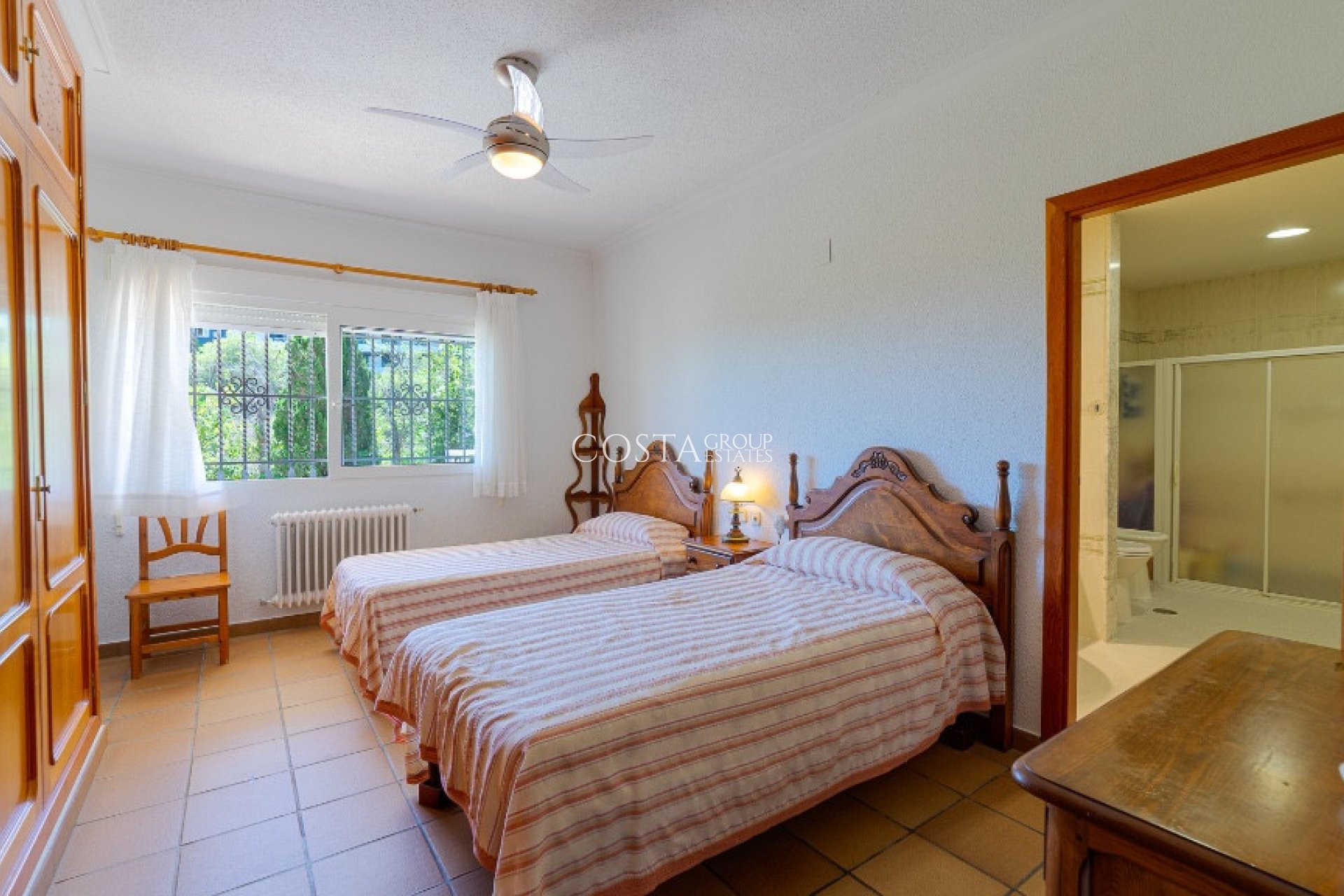 Odsprzedaż - Willa -
Orihuela Costa - Campoamor