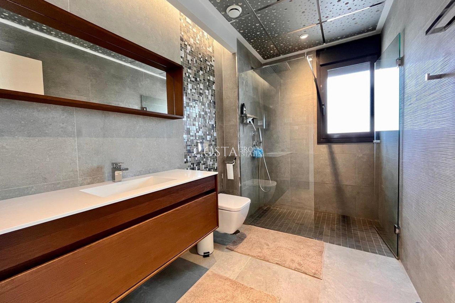 Odsprzedaż - Willa -
Orihuela Costa - Dehesa de Campoamor