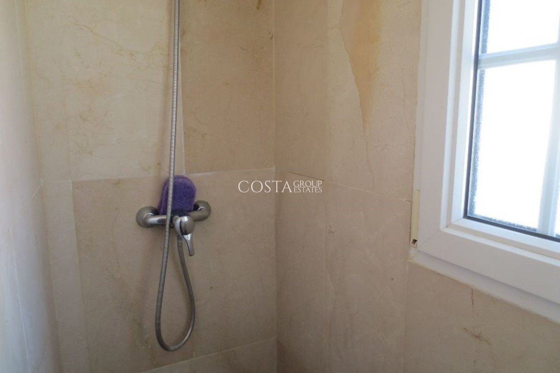 Odsprzedaż - Willa -
Orihuela Costa - El Galan