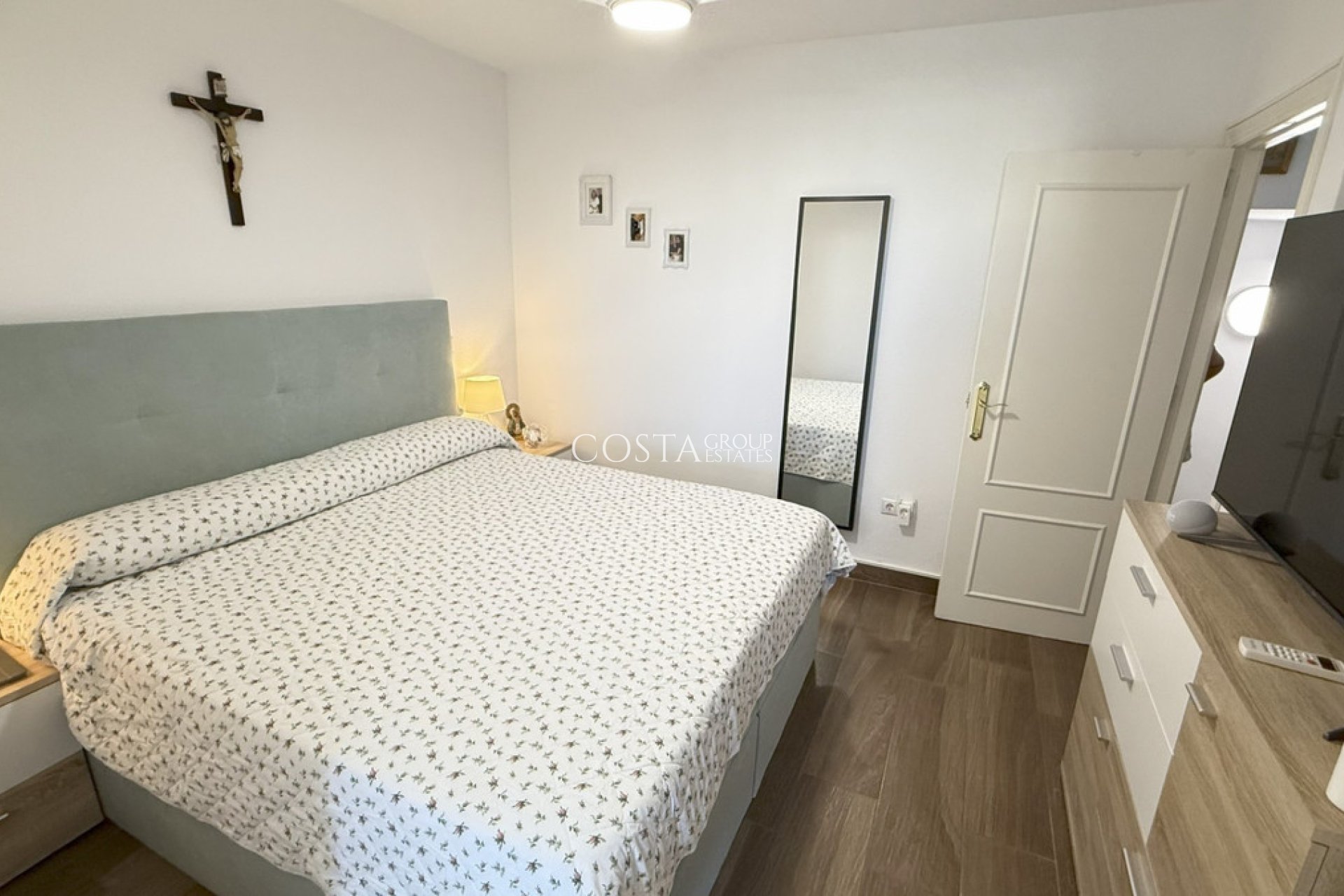 Odsprzedaż - Willa -
Orihuela Costa - La Zenia